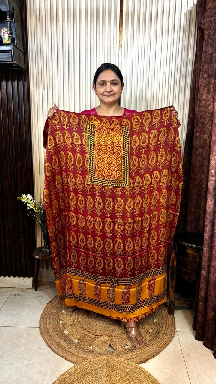 Modal Silk Maroon Paisley Bagh Print Kurta