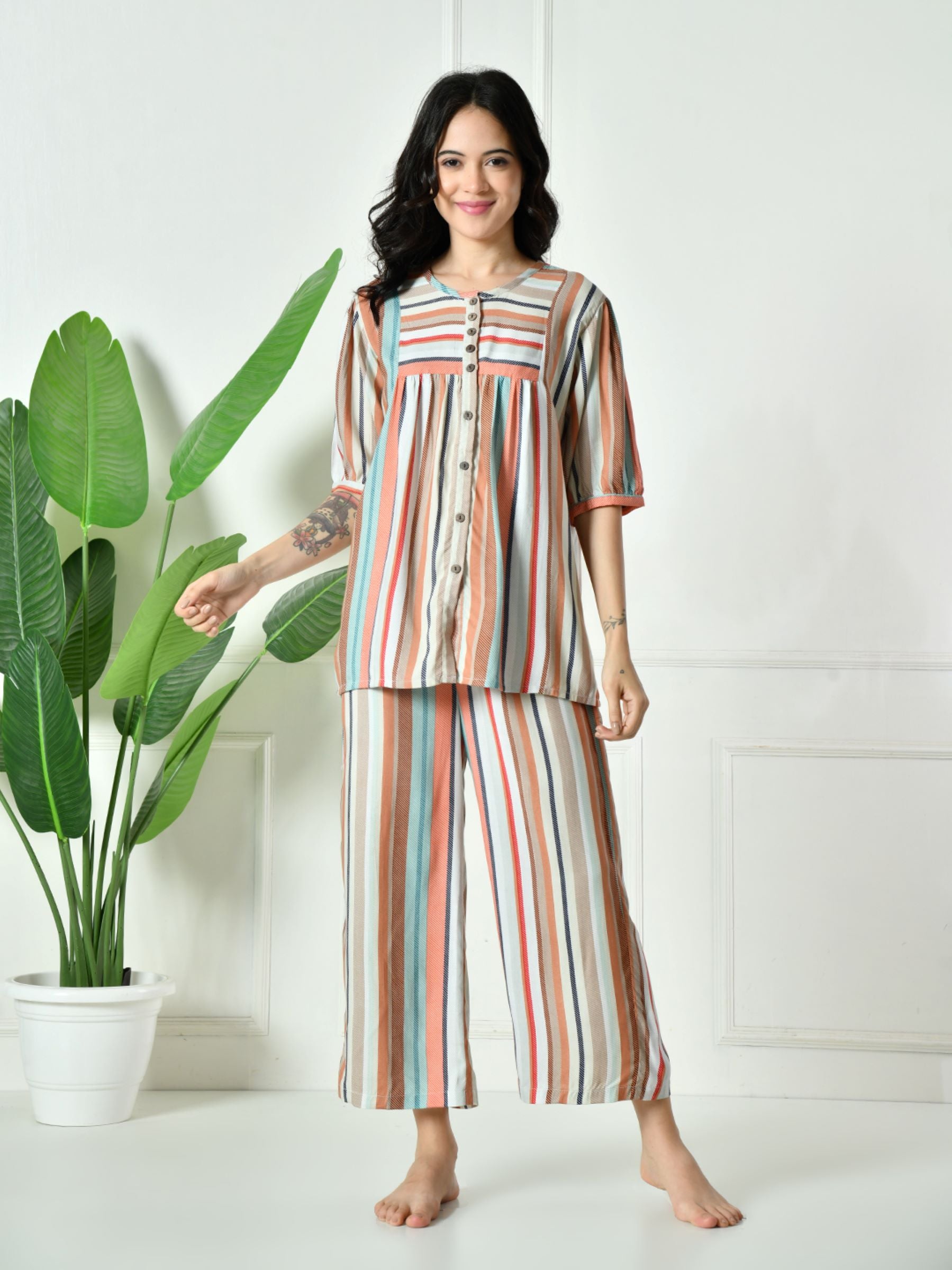 Women Multi Colour Stripes Lounge set