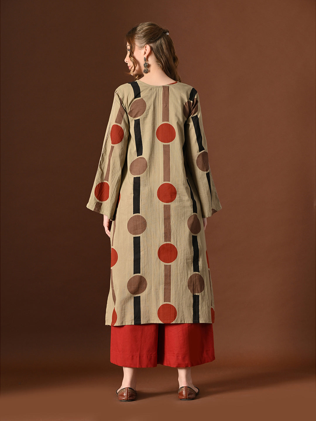 Women Beige Geometrical Print Cotton Oversized Kurta