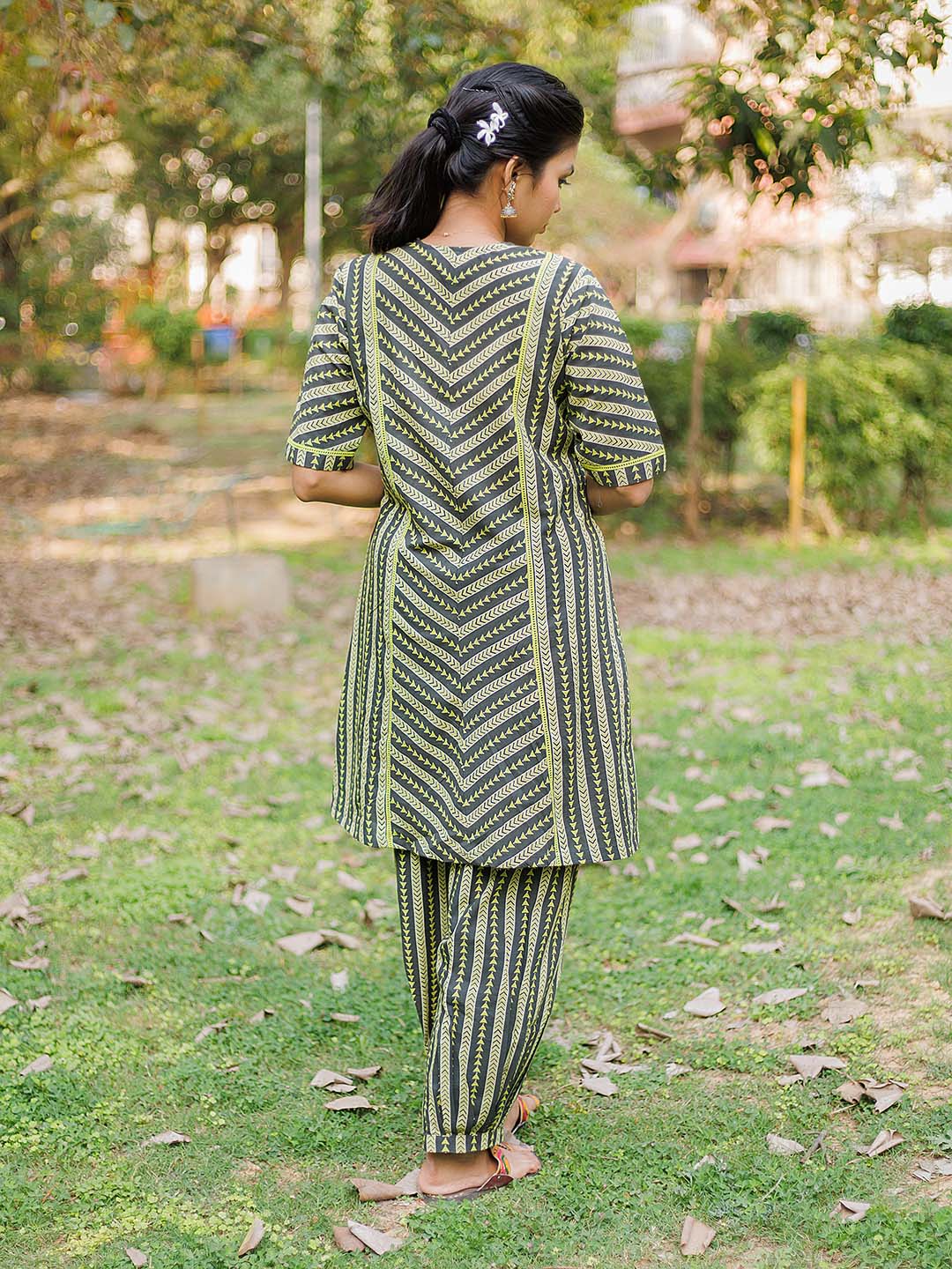 GREEN and Black Striped CoOrd Set