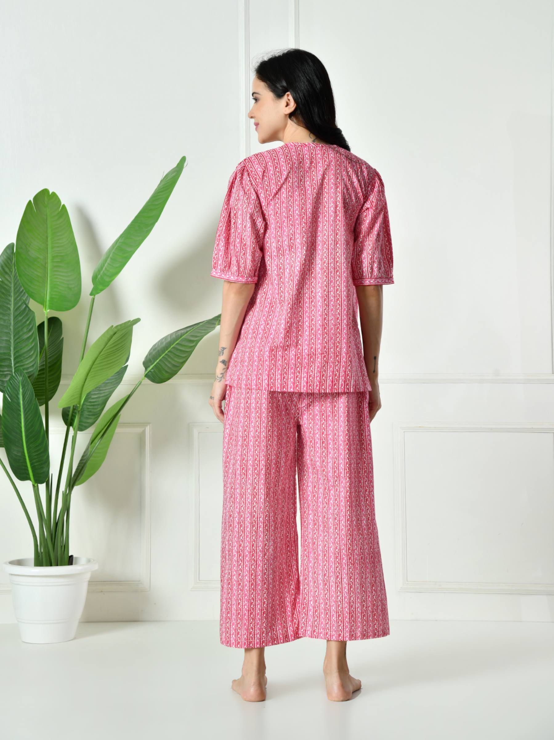 Women Geometrical Lounge set