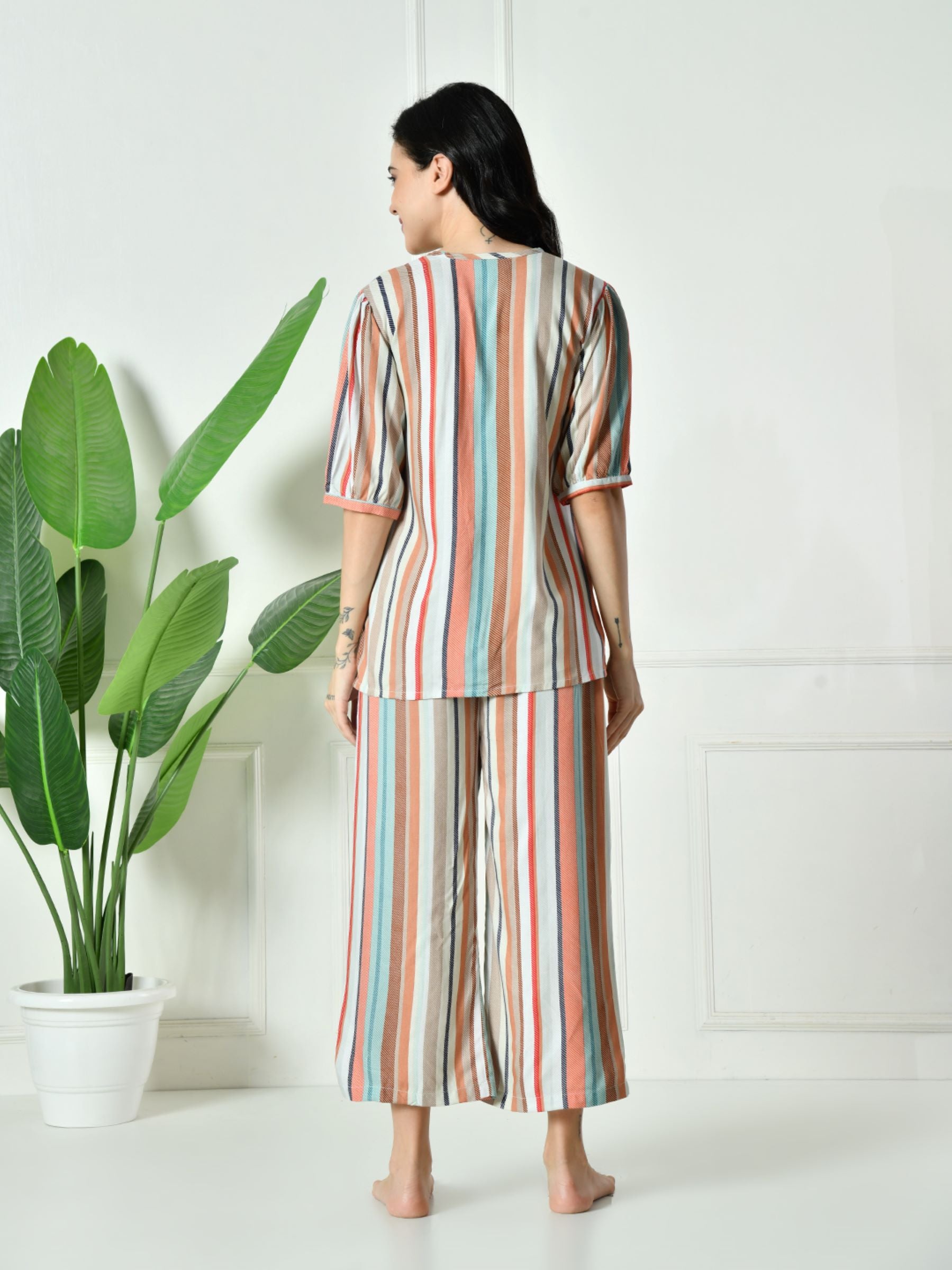 Women Multi Colour Stripes Lounge set