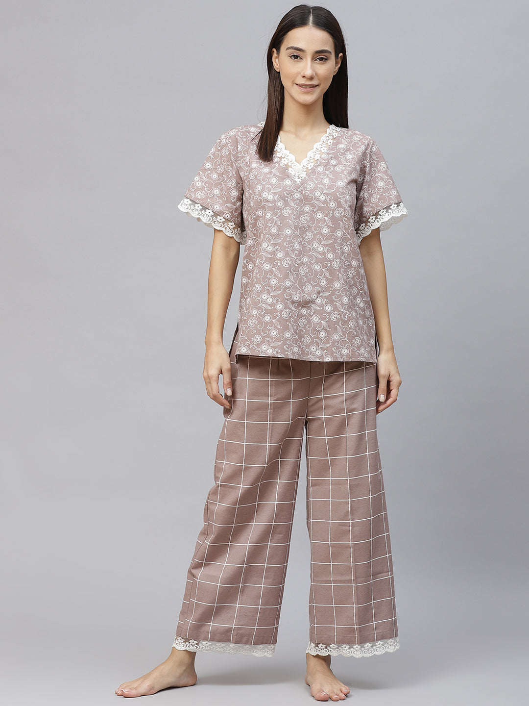 Women Brown & White Pure Cotton Printed Night suit