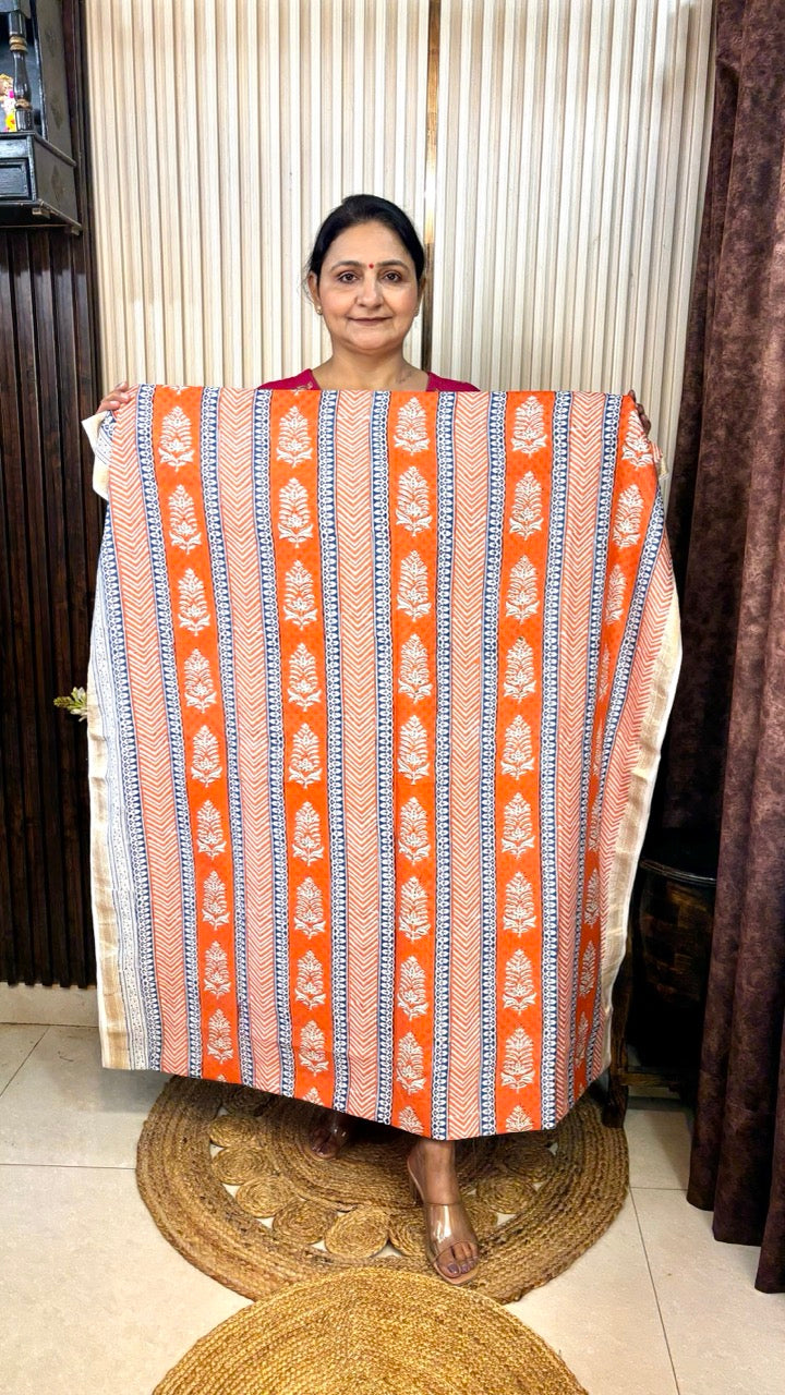 Maheshwari Silk Bagh Hand Block Printed Kurta Set With Tissue Zari Pallu Dupatta - Set of 3