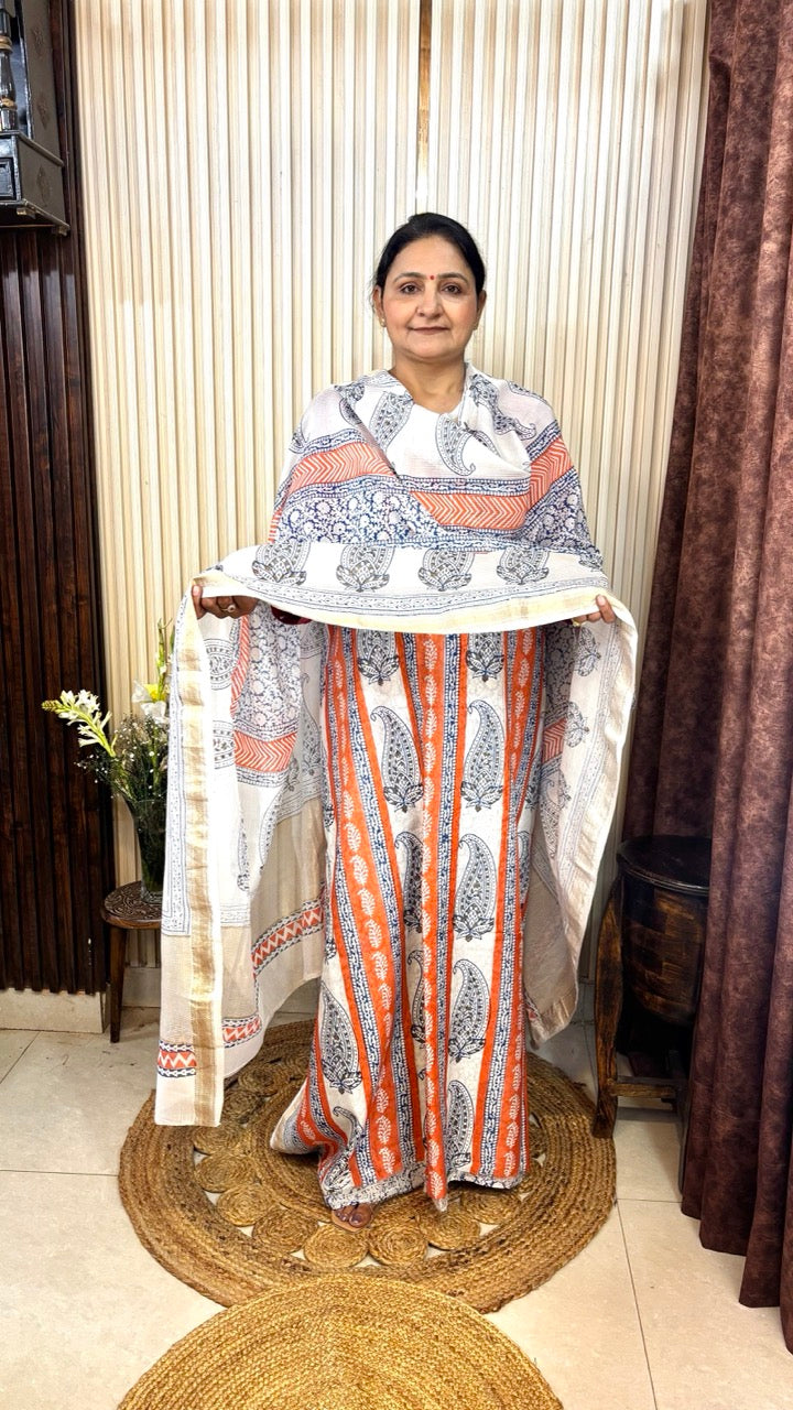 Maheshwari Silk Bagh Hand Block Printed Kurta Set With Tissue Zari Pallu Dupatta - Set of 3