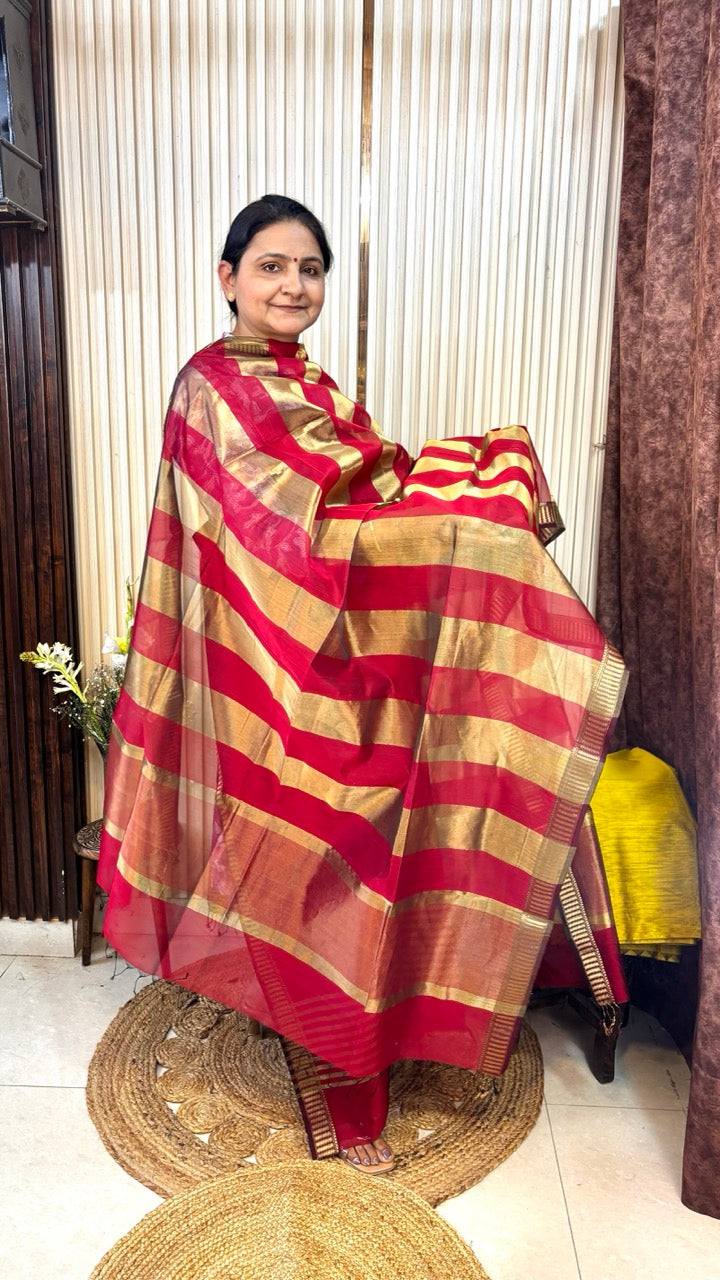 Pure Maheshwari Silk Zari Kurta With Dupatta - Set of 2