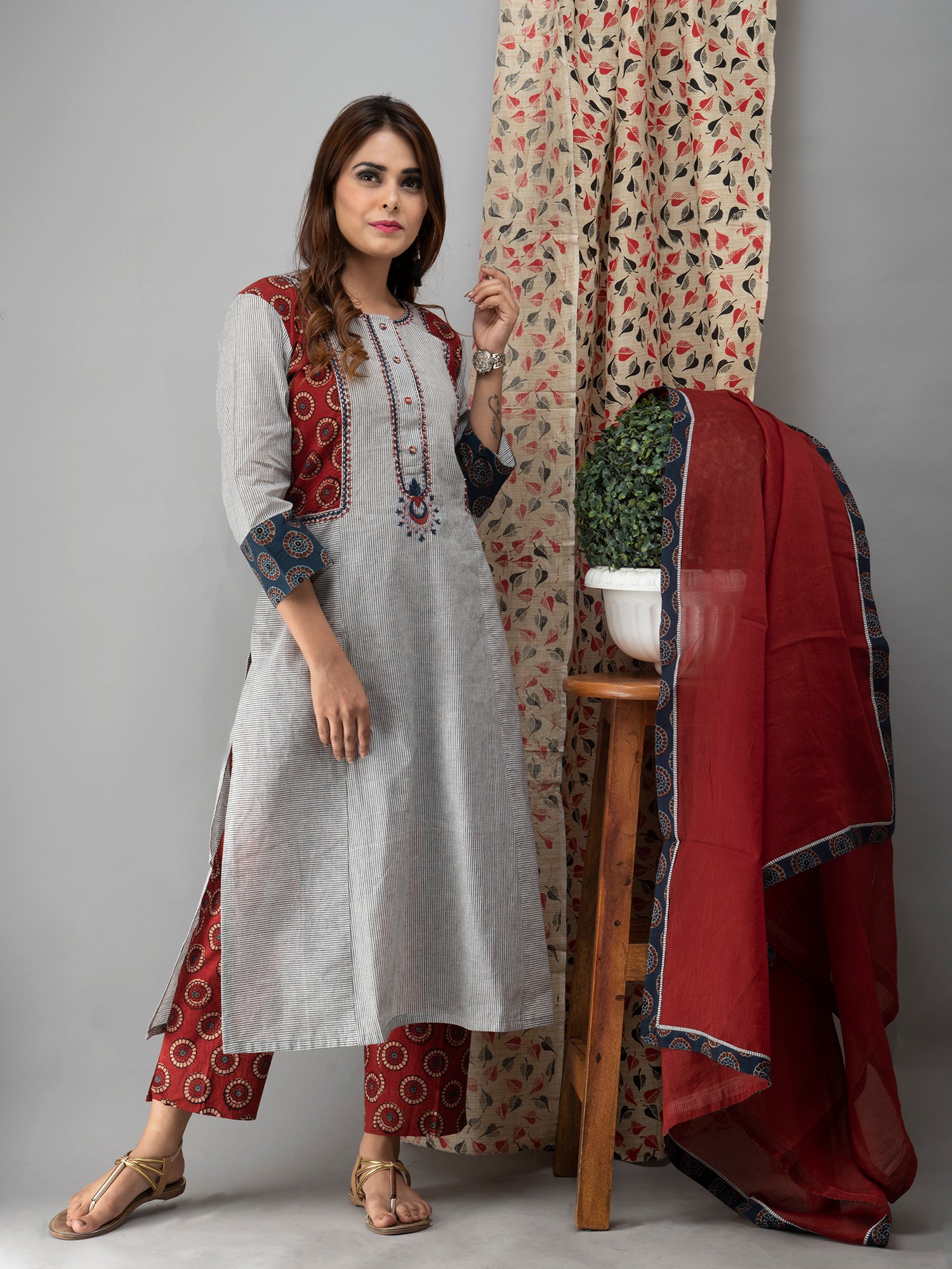 Hand Embroidered Grey Kurta With Ajrakh Pants