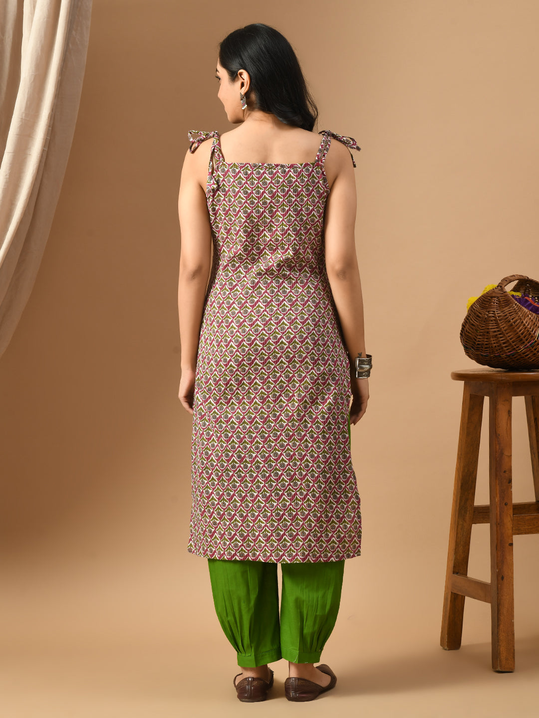 Pure Cotton Wine kantha green booti straps kurta set