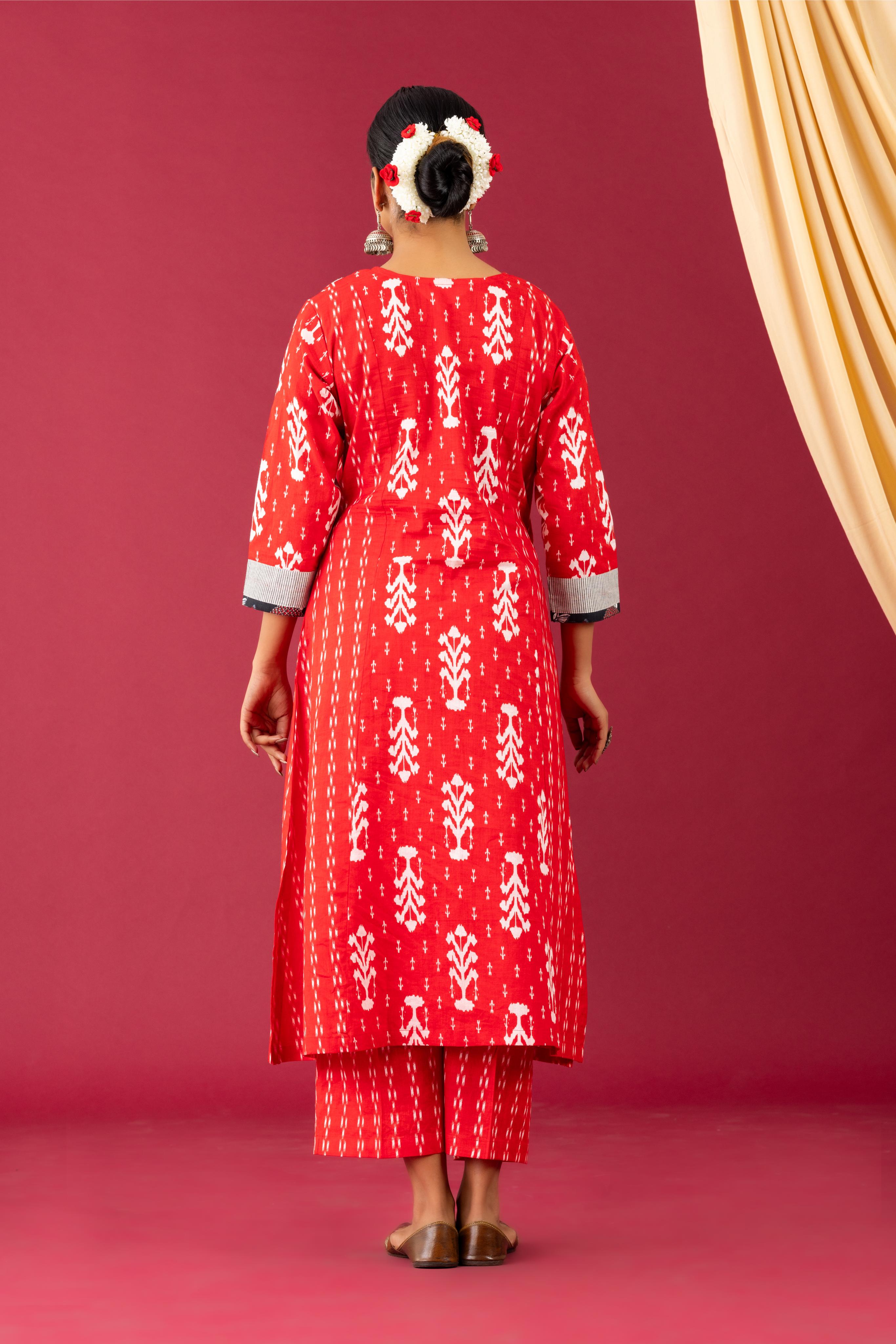 Bahaar Red ikkat print kurta set