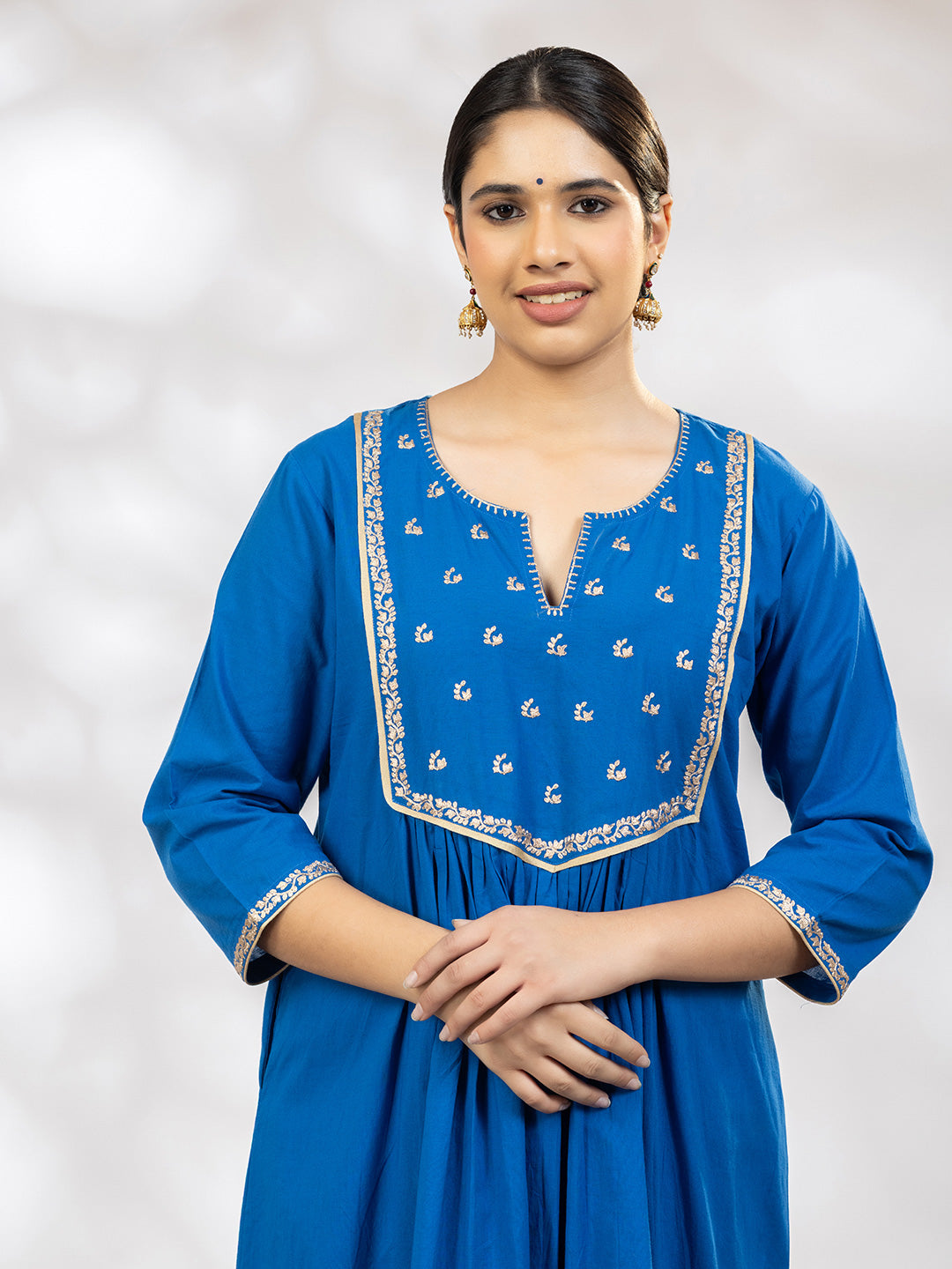 Utsav Women Blue Zari Embroidered Suit - Set of 3