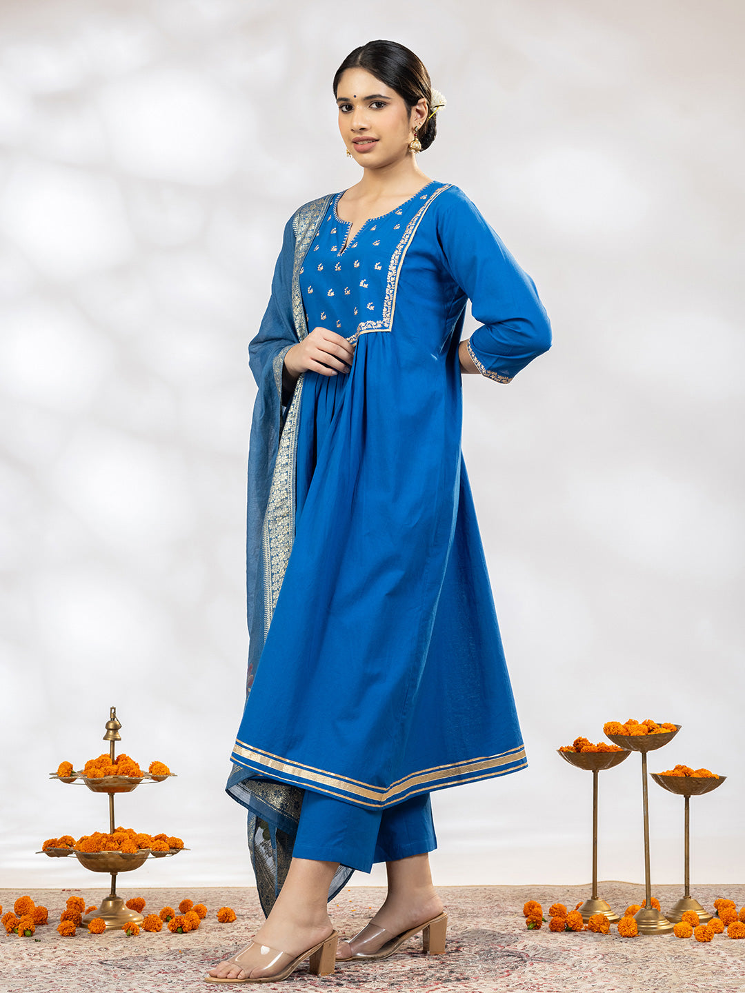 Utsav Women Blue Zari Embroidered Suit - Set of 3