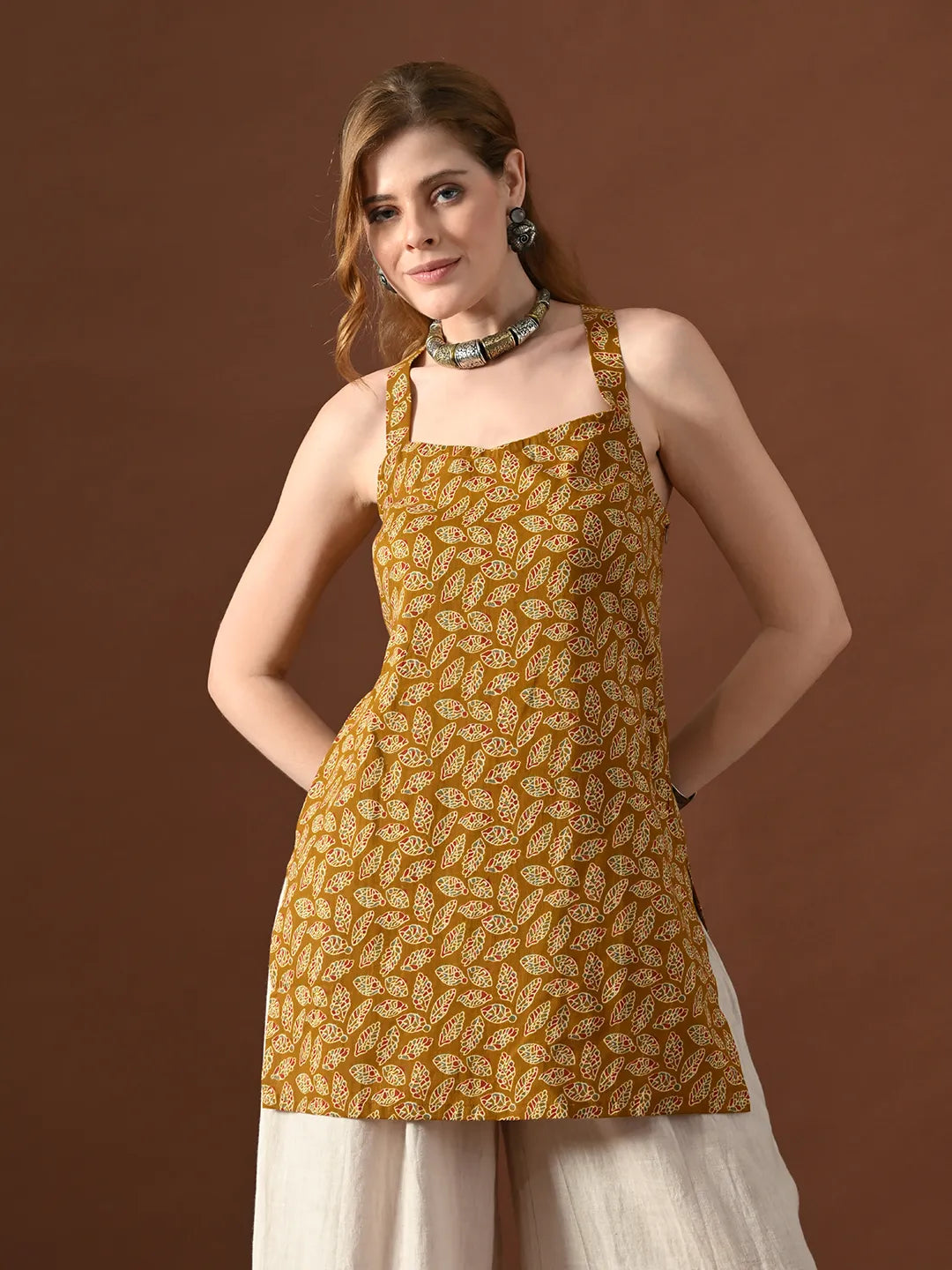 Women Katha Backless Kurti