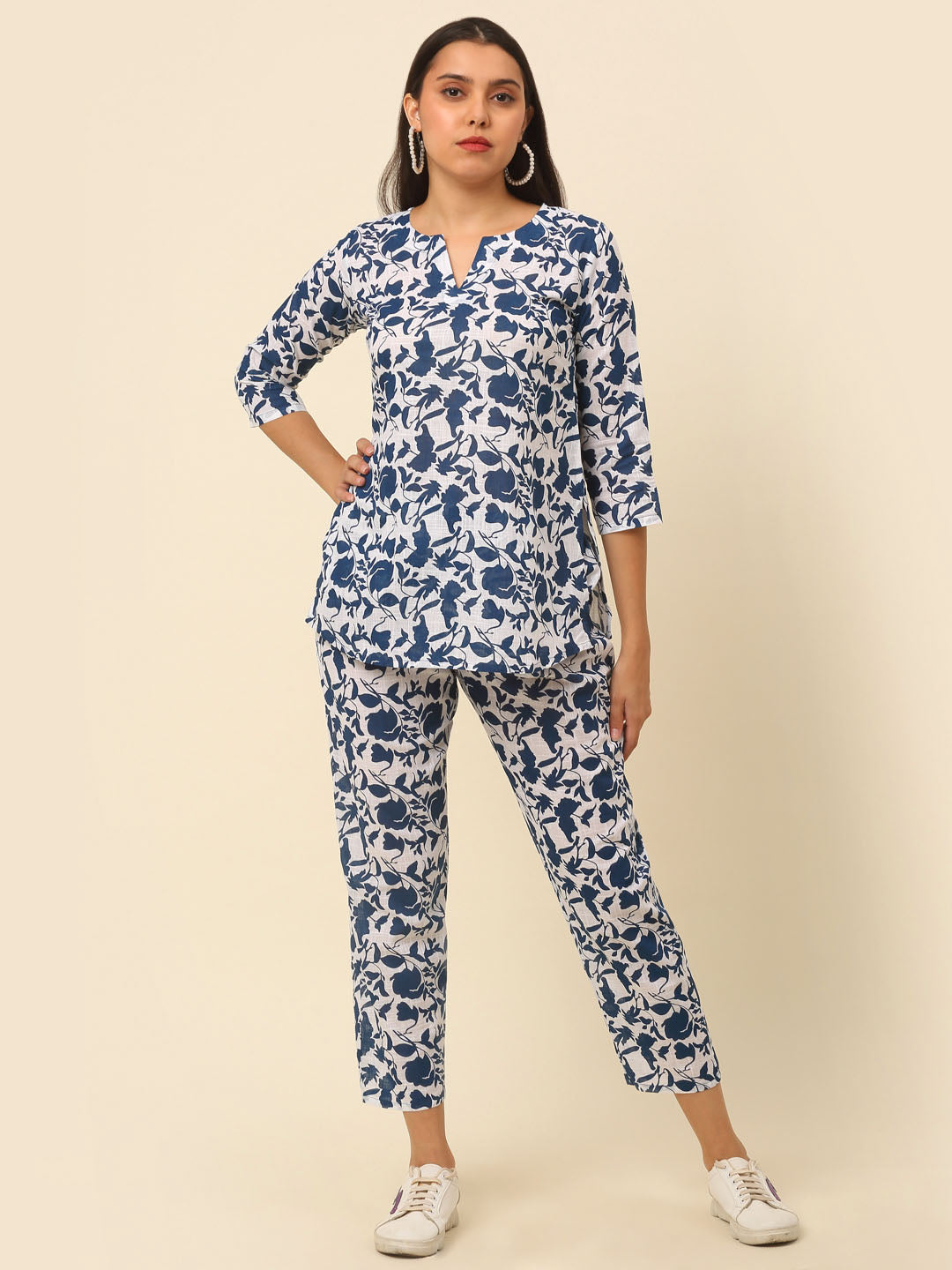 Women floral printed pure cotton lounge set