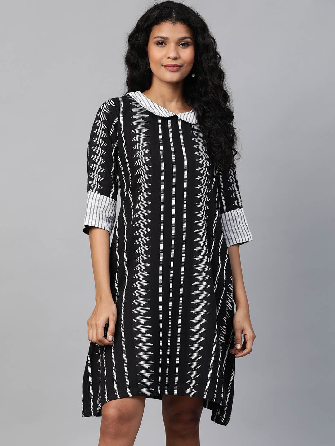 Black & White Ikkat Self-Striped A-Line Dress