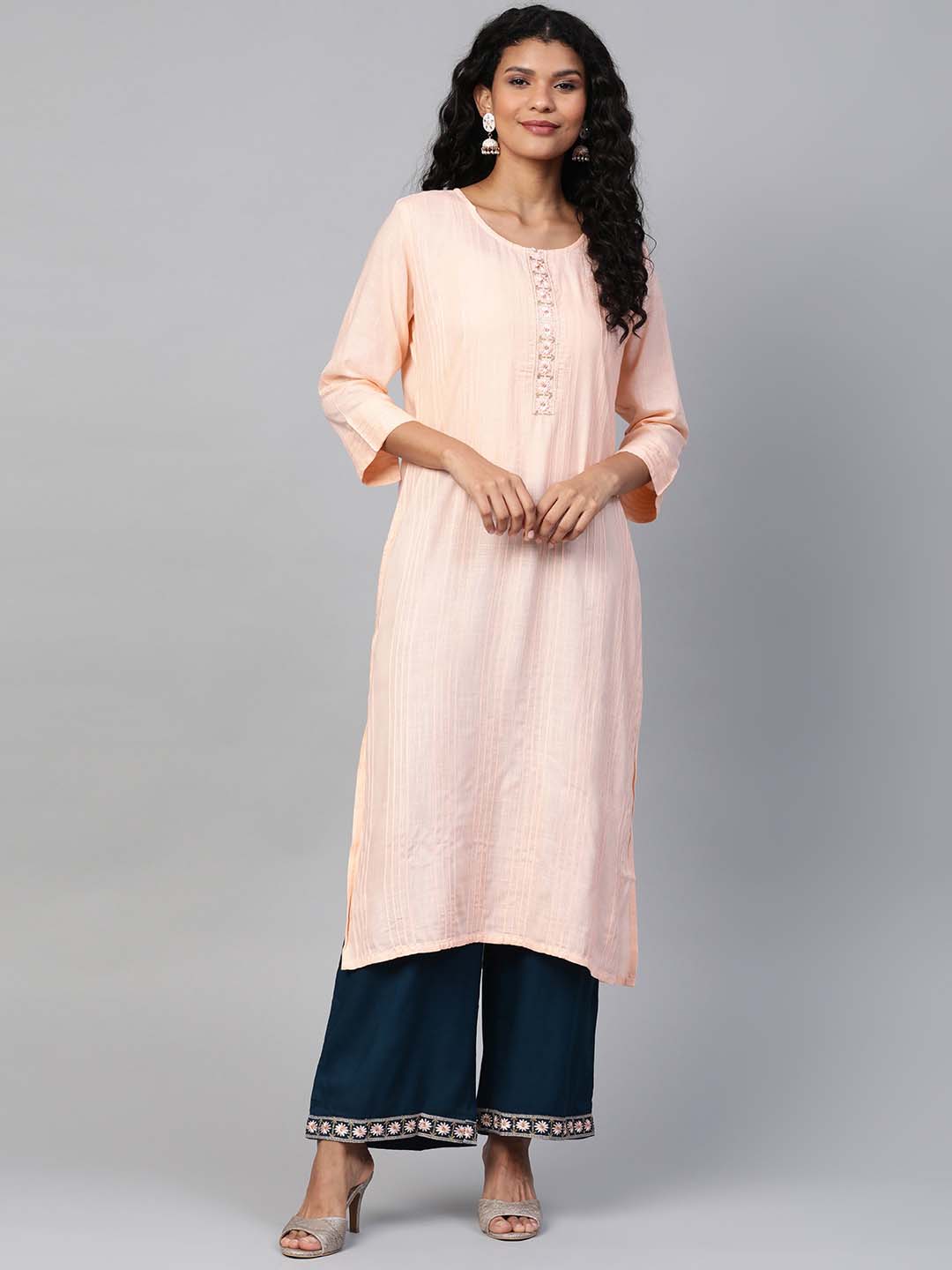 Women Peach-Coloured & Teal Blue Solid Pintuck Kurta with Palazzos