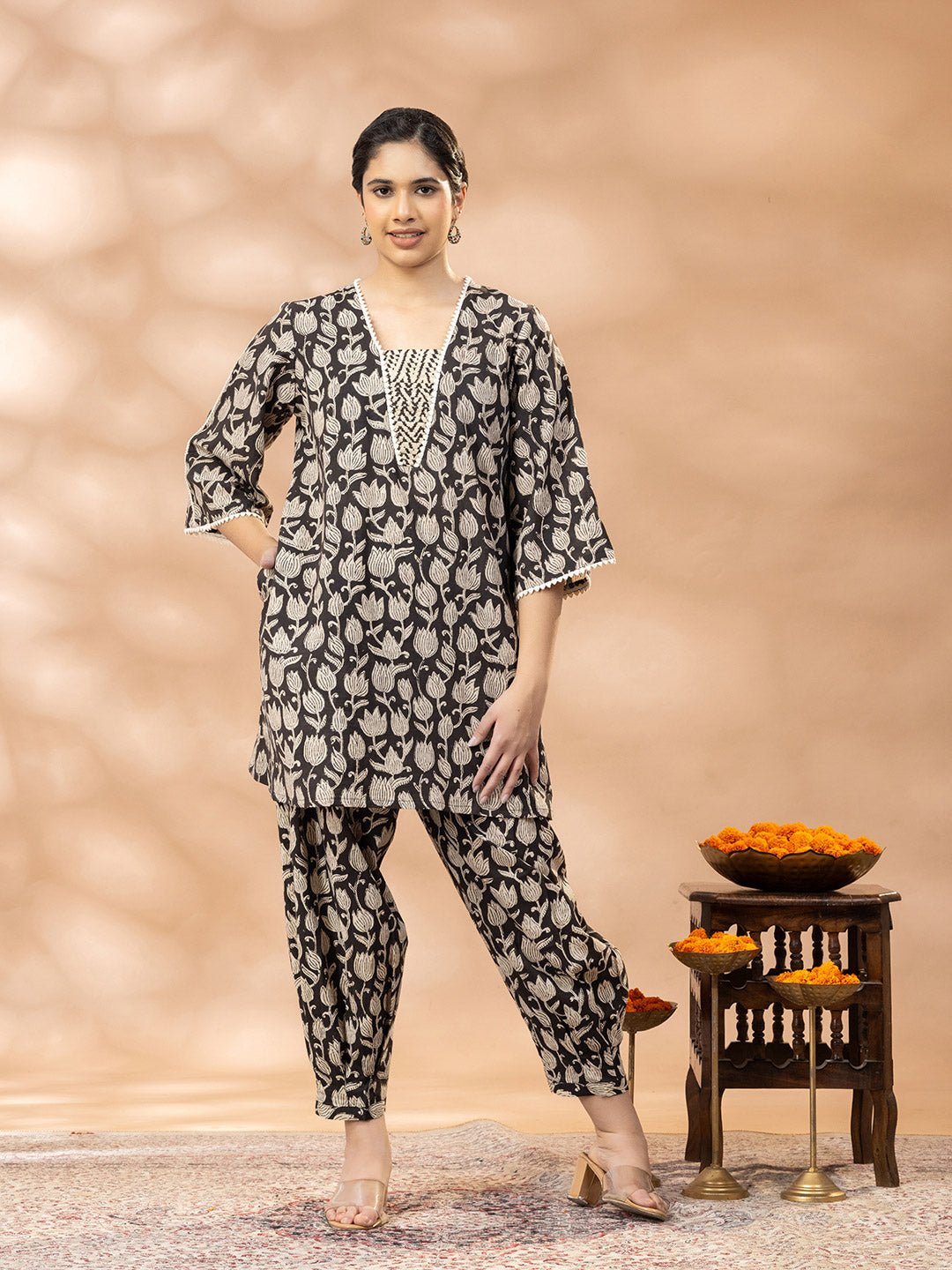 Bagru Black And White Floral Print Pleated Salwar Set