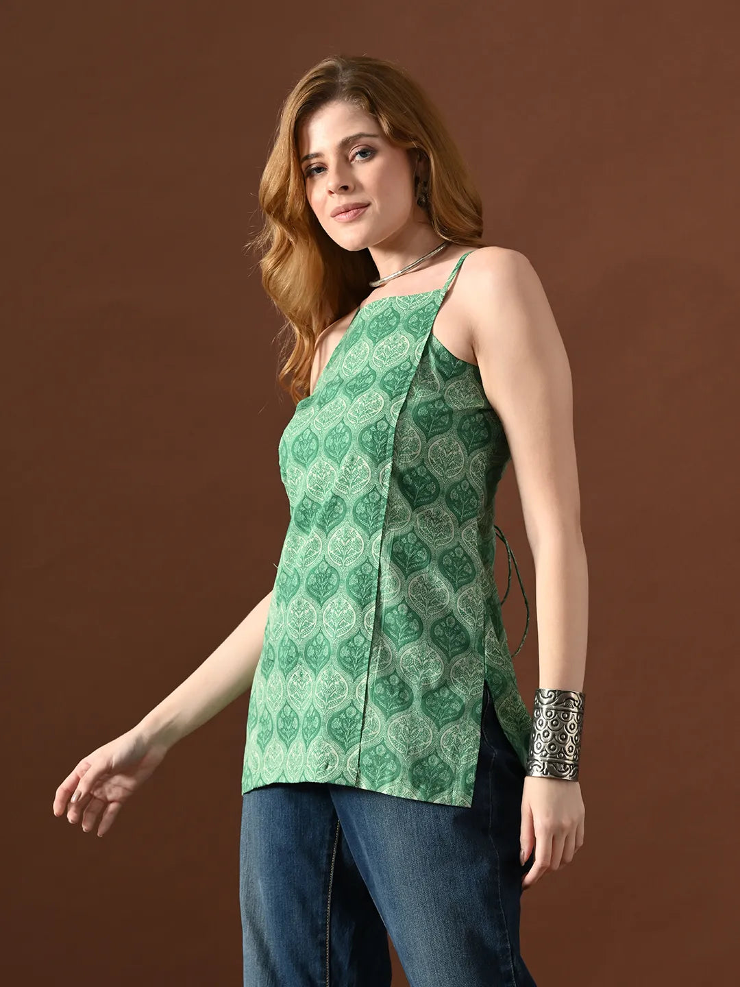 Women Geometrical Print Misha Backless Kurti