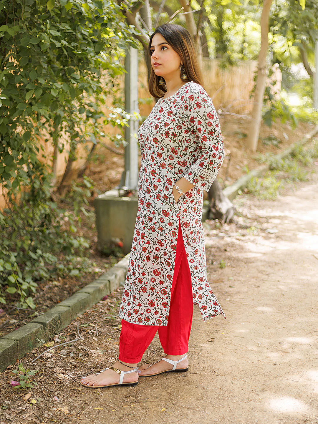 Handblock Printed White and Red Floral Kurta  with Lace details