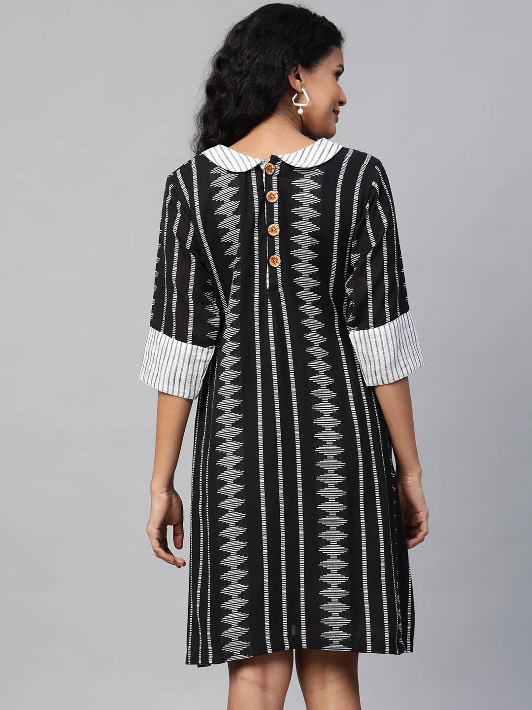 Black & White Ikkat Self-Striped A-Line Dress