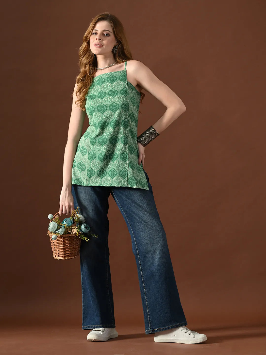 Women Geometrical Print Misha Backless Kurti