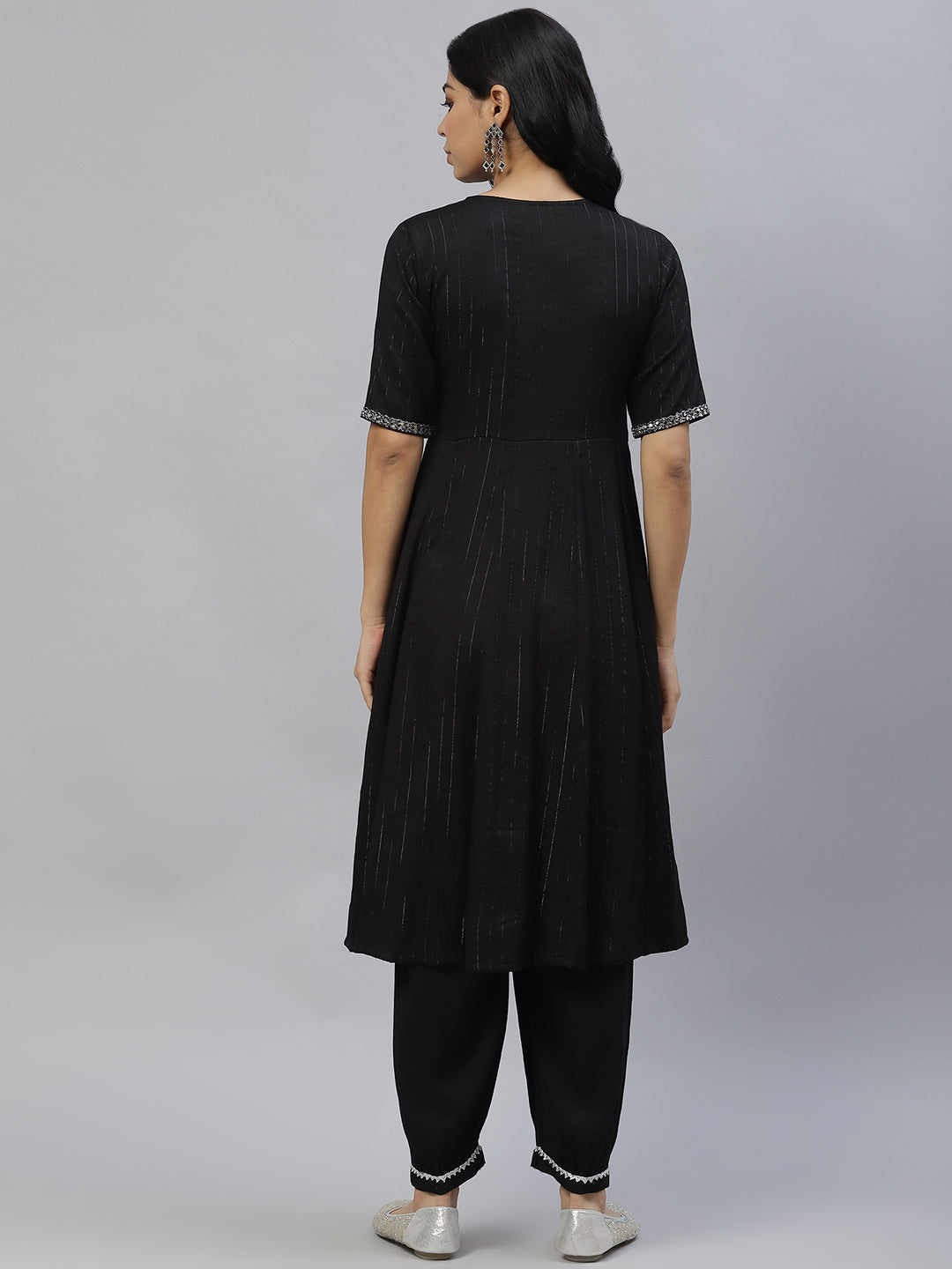 Women Black Yoke Design Panelled Kurta with Salwar