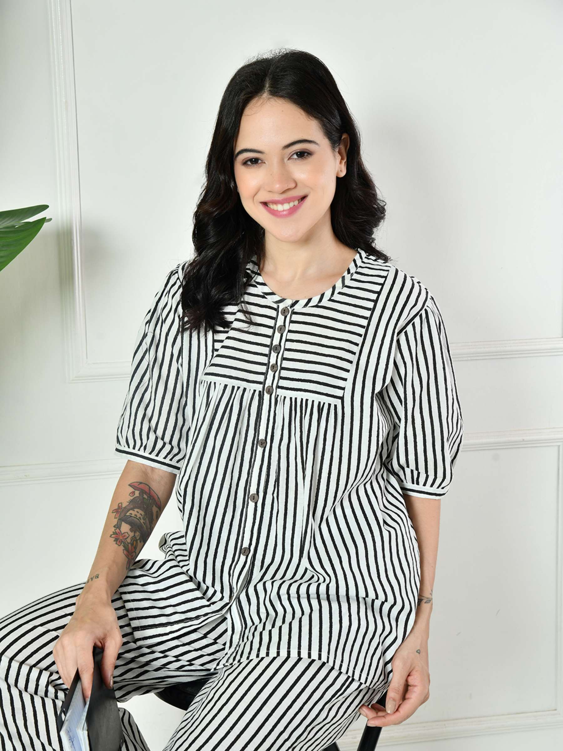 Women Stripes Lounge set
