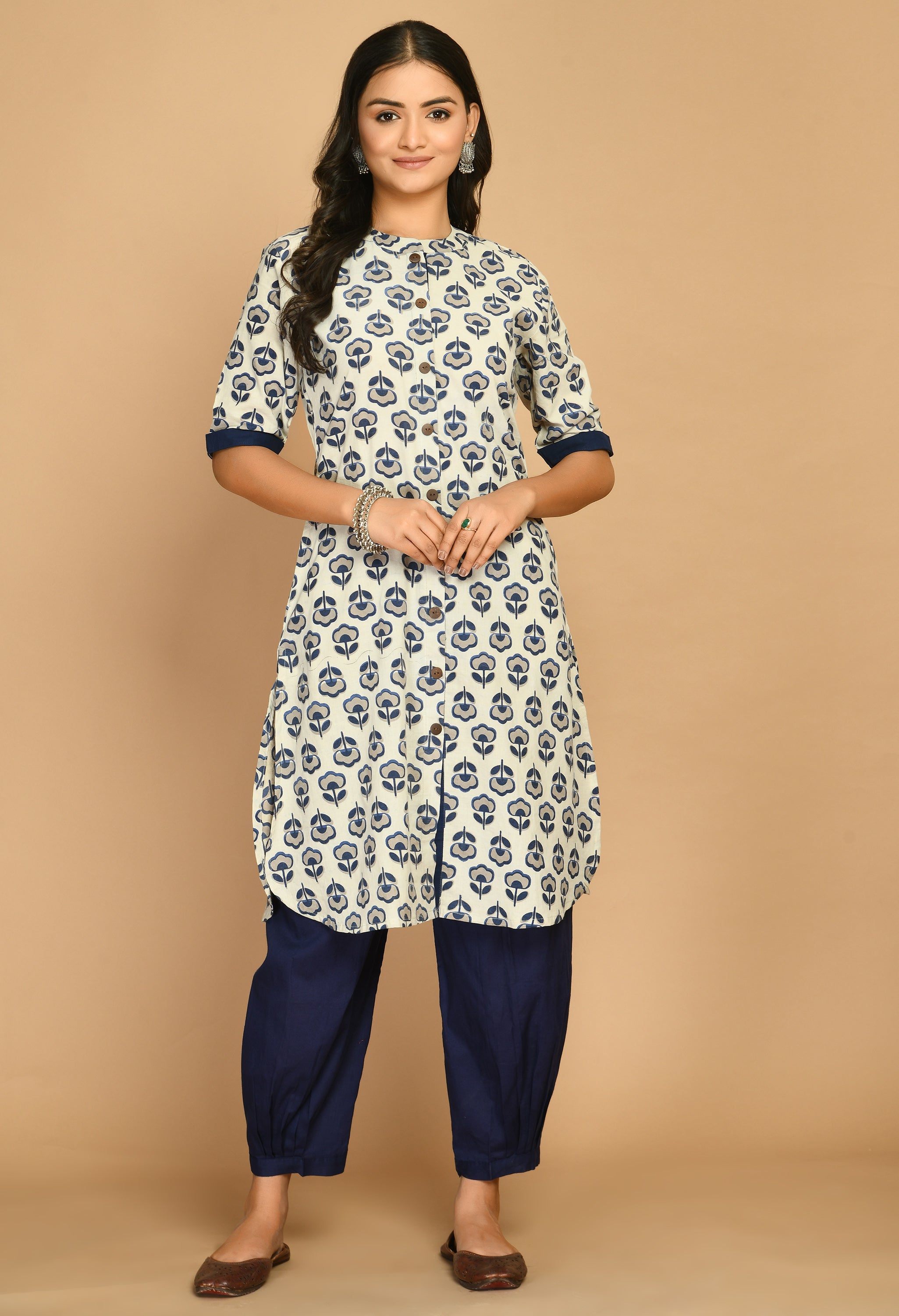 HandBlock Printed Blue Booty Dabu Kurta