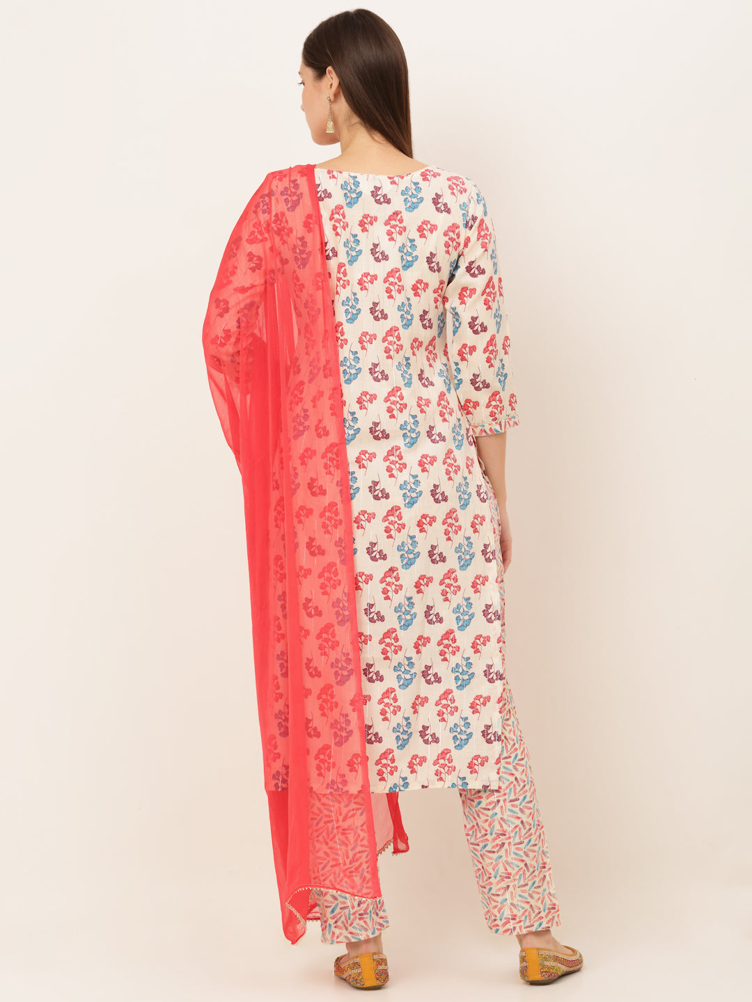 Women Cream-Coloured Floral Printed Kurta with Trousers & With Dupatta