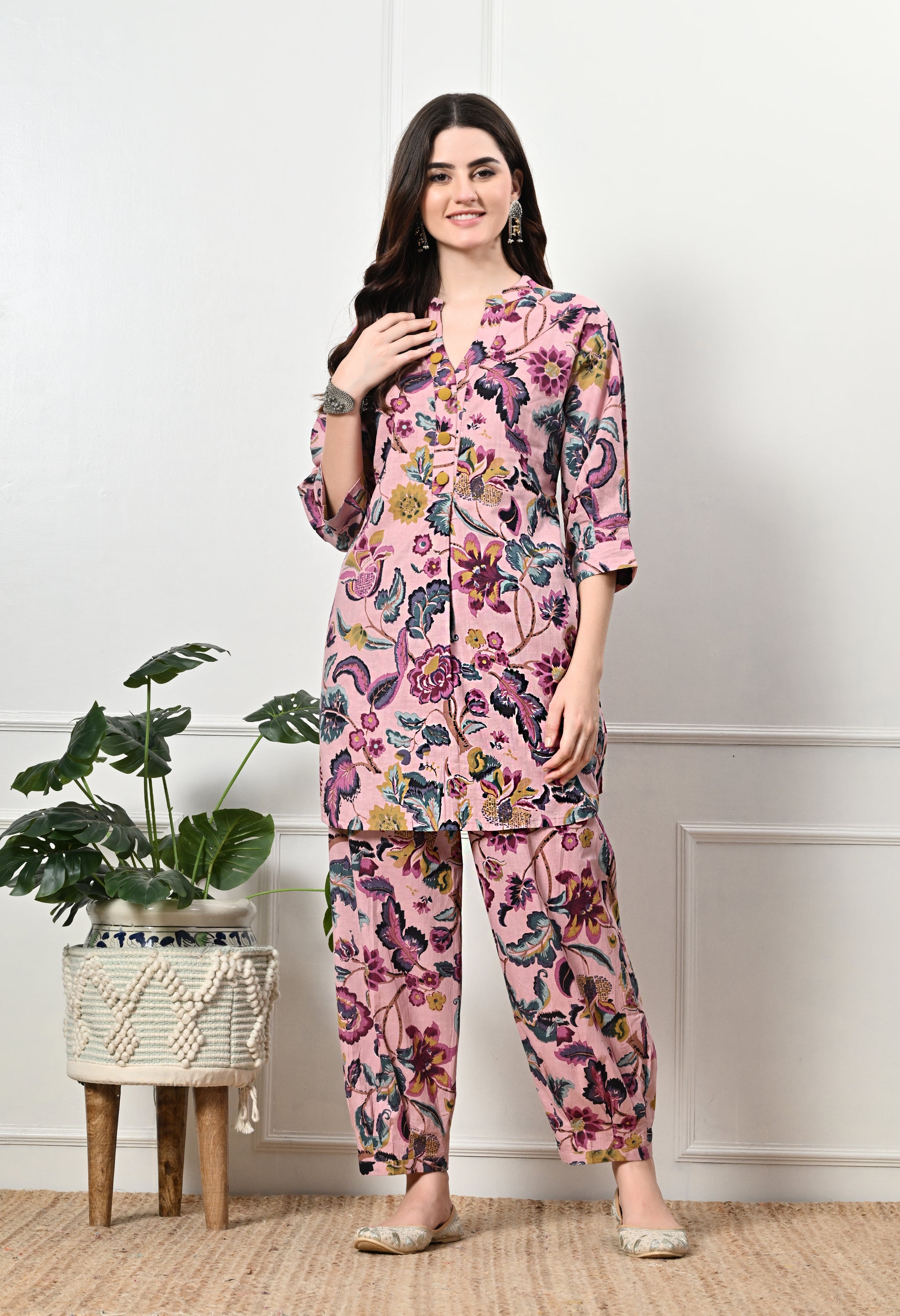 Pink Multifloral Kurta Set