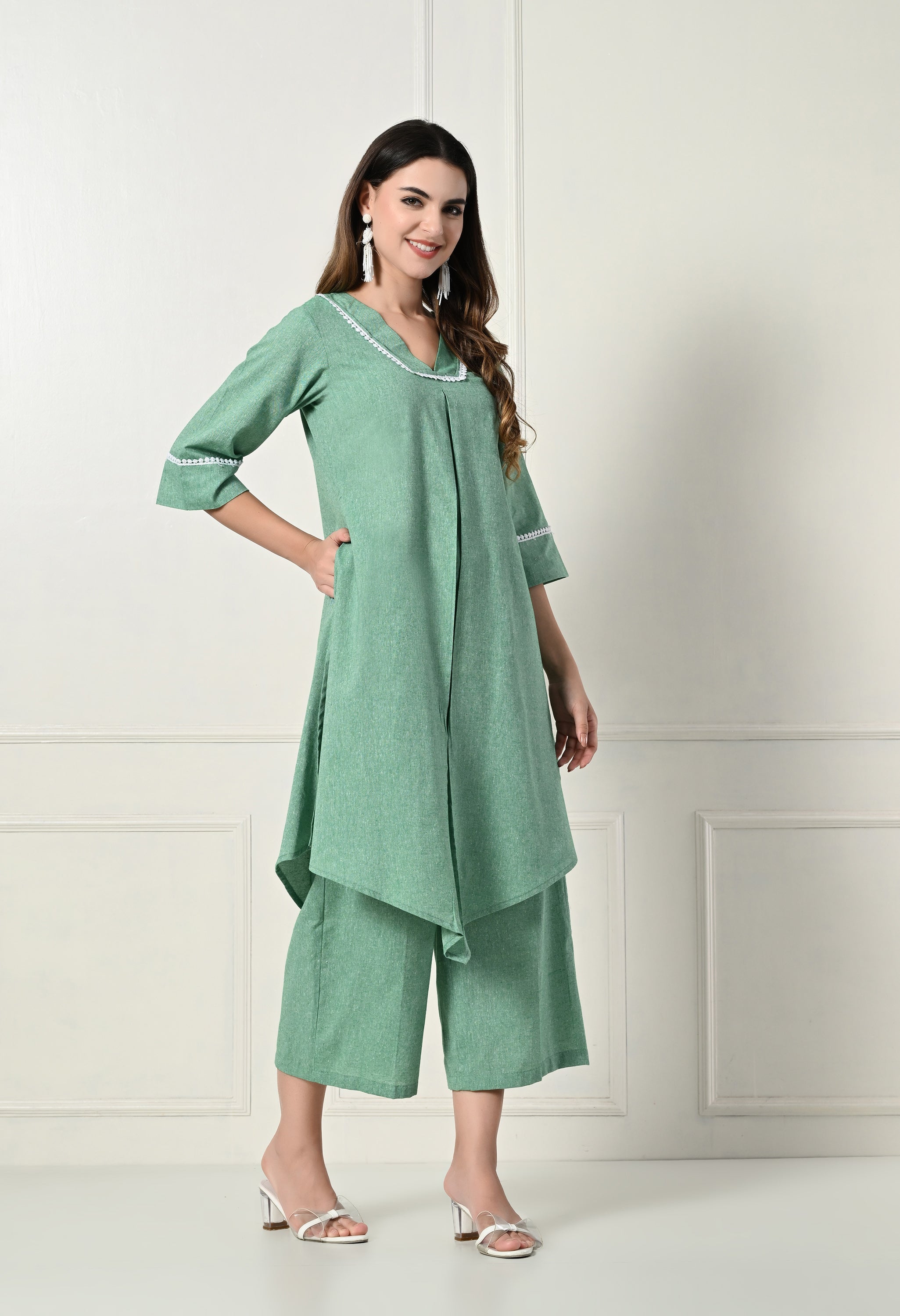 Green khadi pleated set