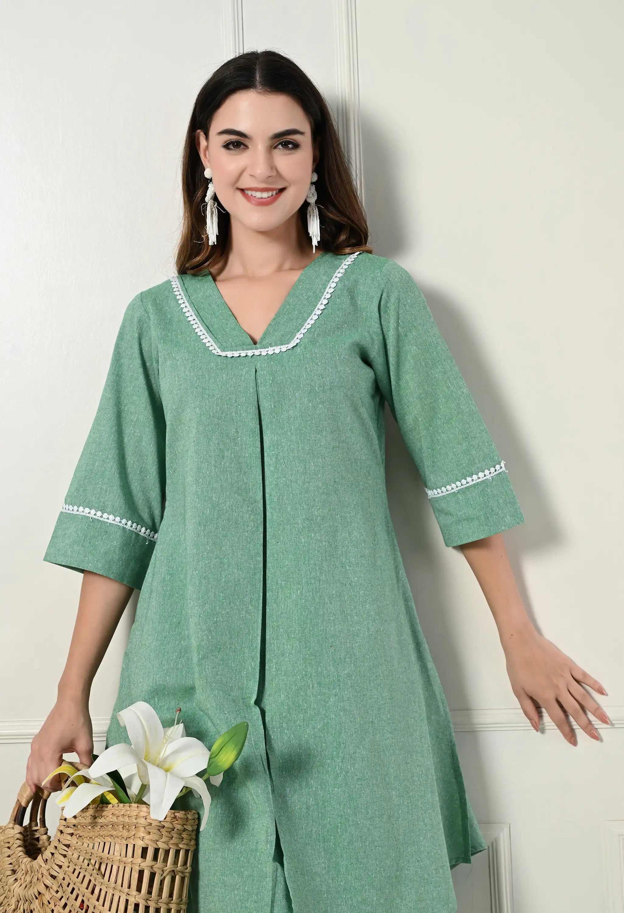 Green khadi pleated set