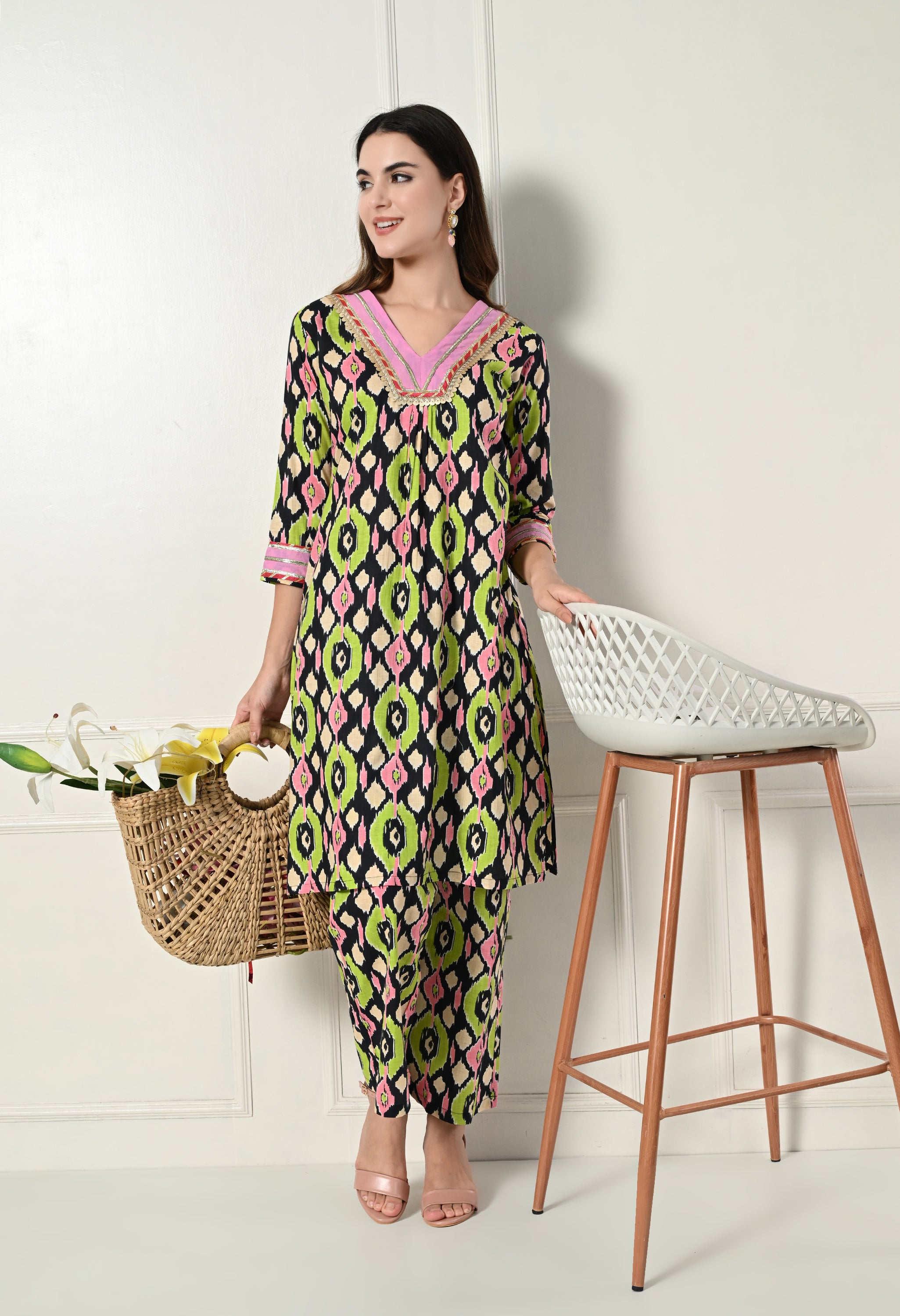 Green & Pink Ikkat Kurta Set With Lace