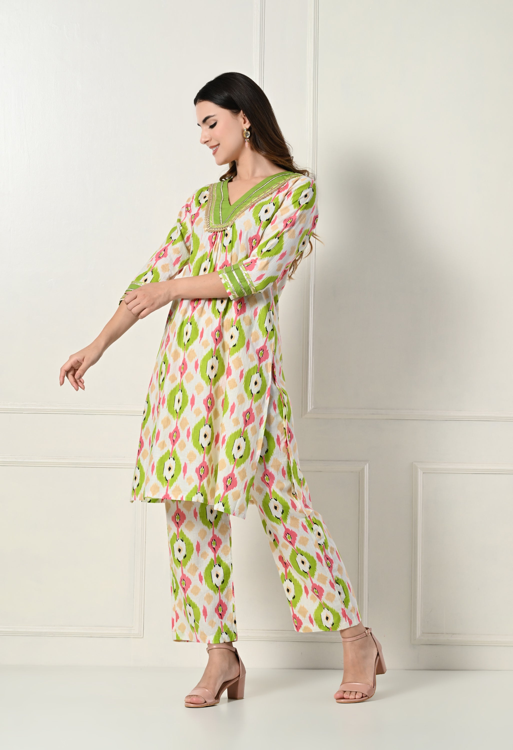 Green Ikkat Kurta Set With Lace