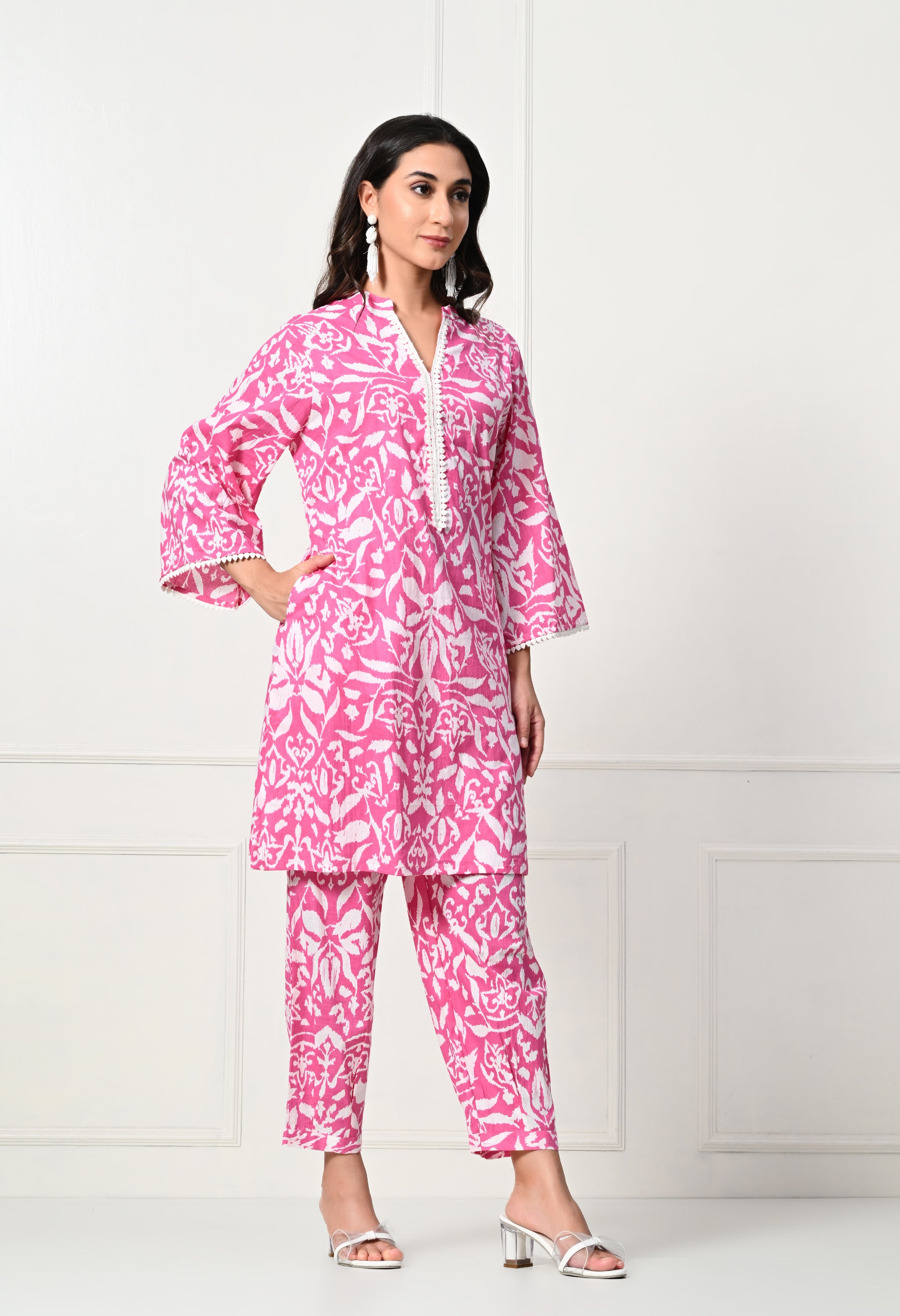 Pure Cotton printed kurta set with lace details