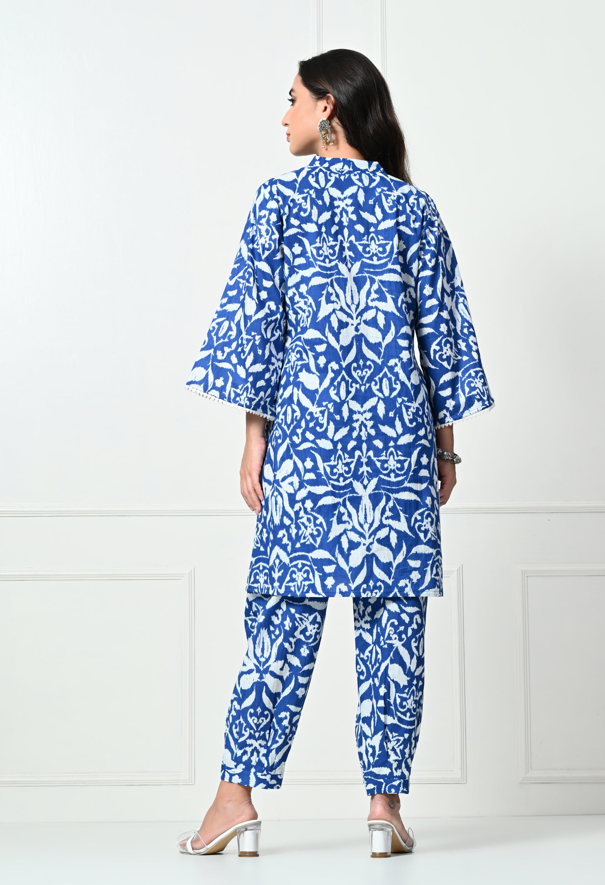 Pure Cotton printed kurta set with lace details