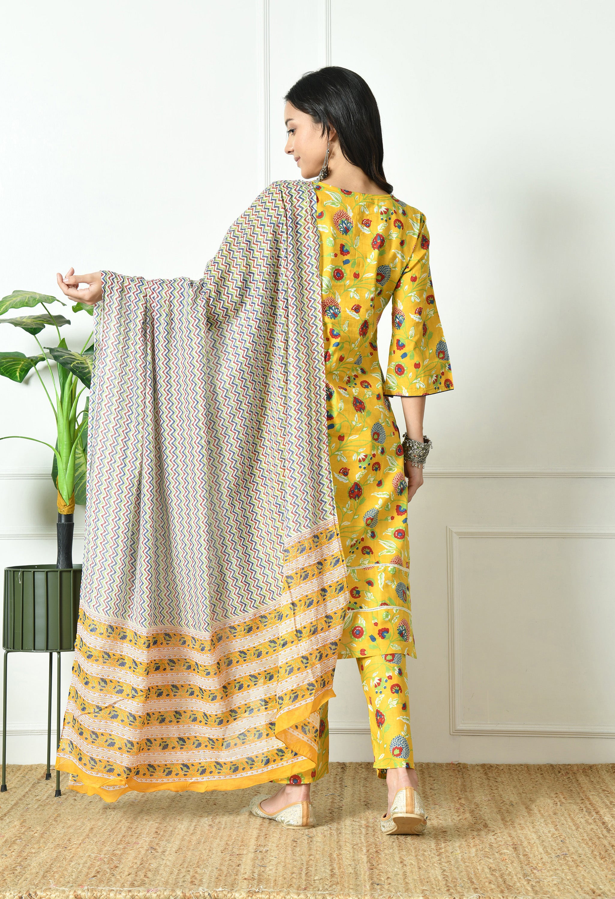 Pure Cotton yellow multifloral dupatta set