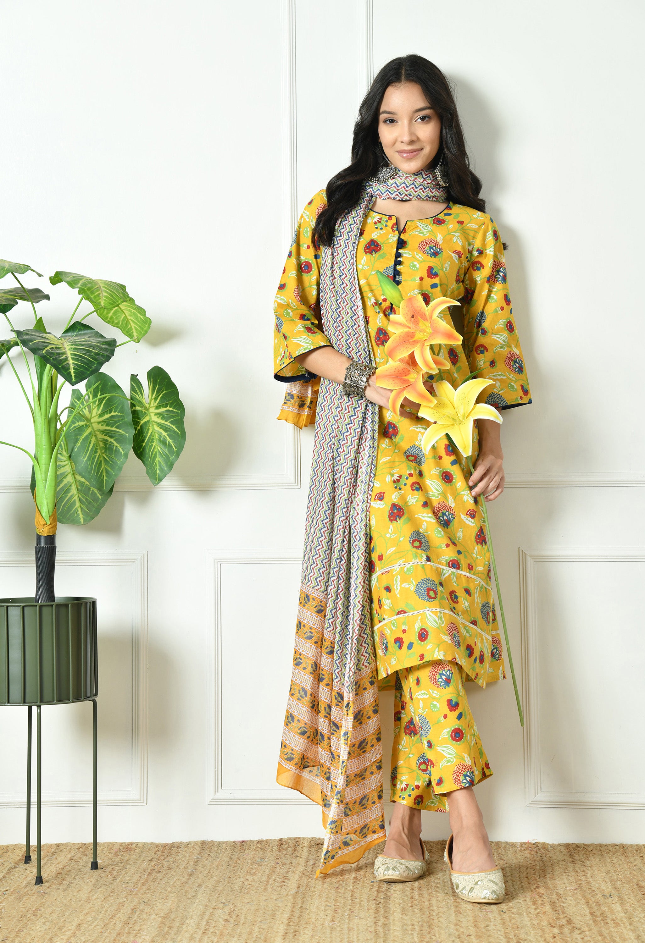 Pure Cotton yellow multifloral dupatta set