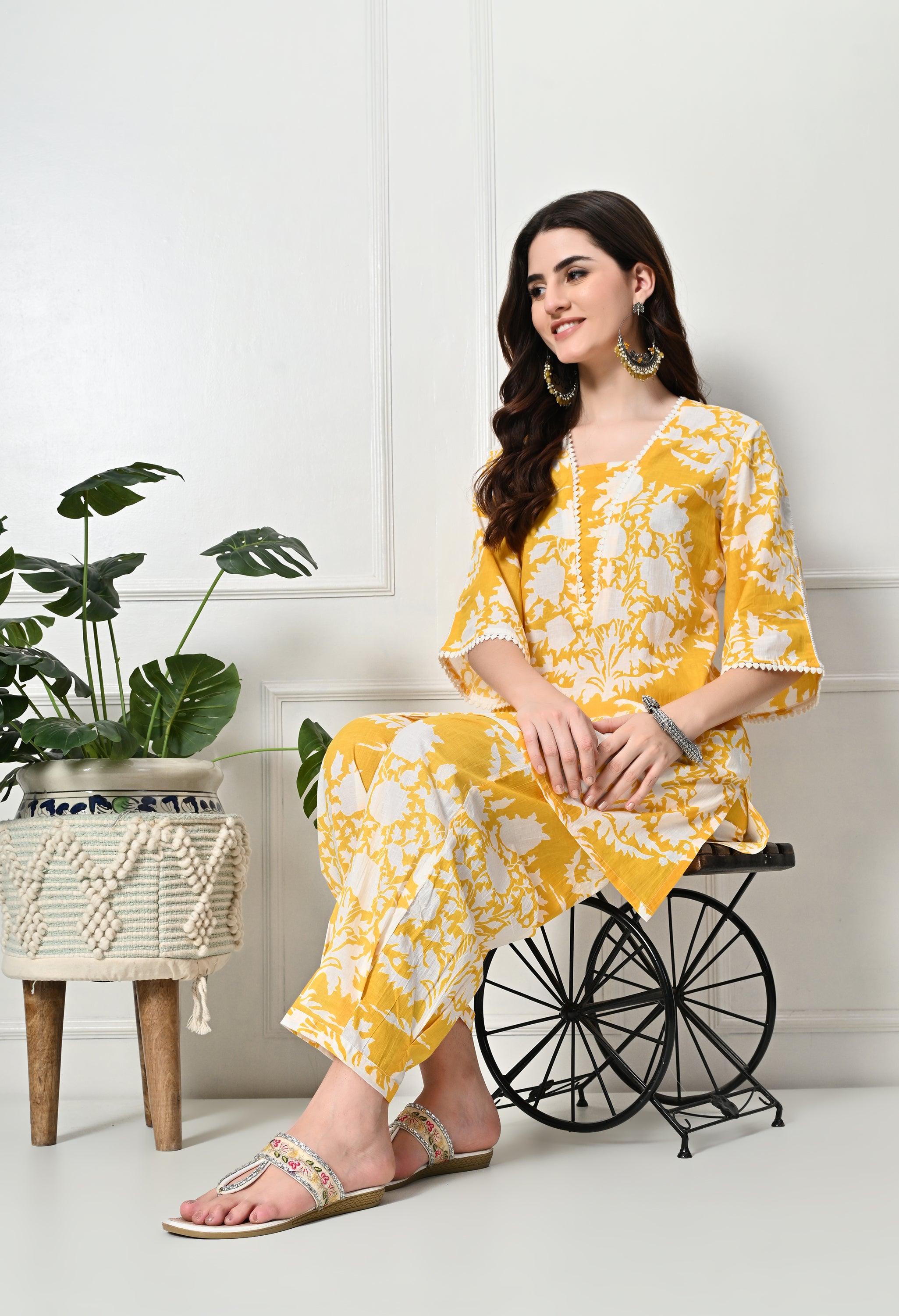 Yellow Big Floral Kurta set with Lace Details