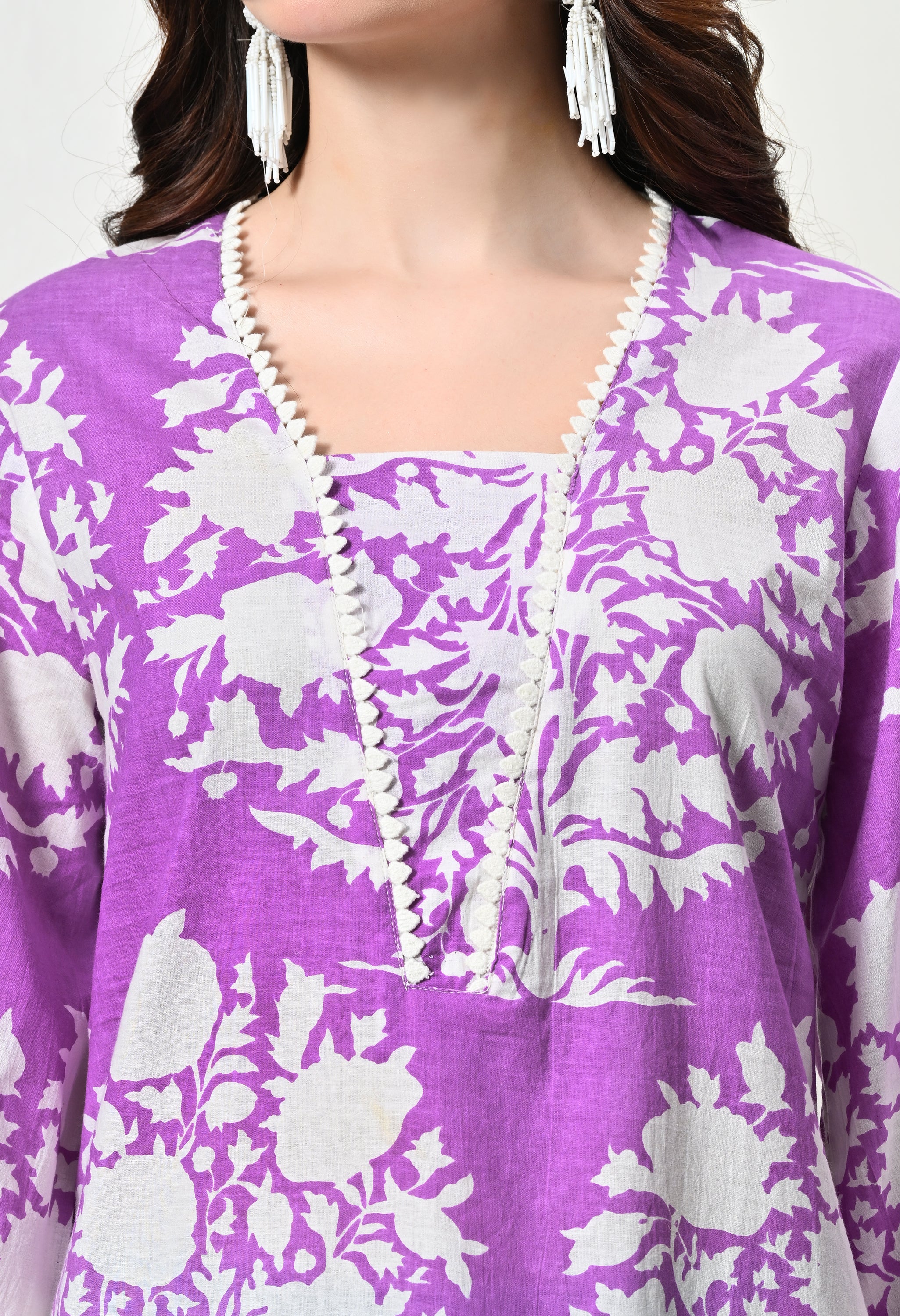 Mauve Big Flower Kurta Set With Lace details