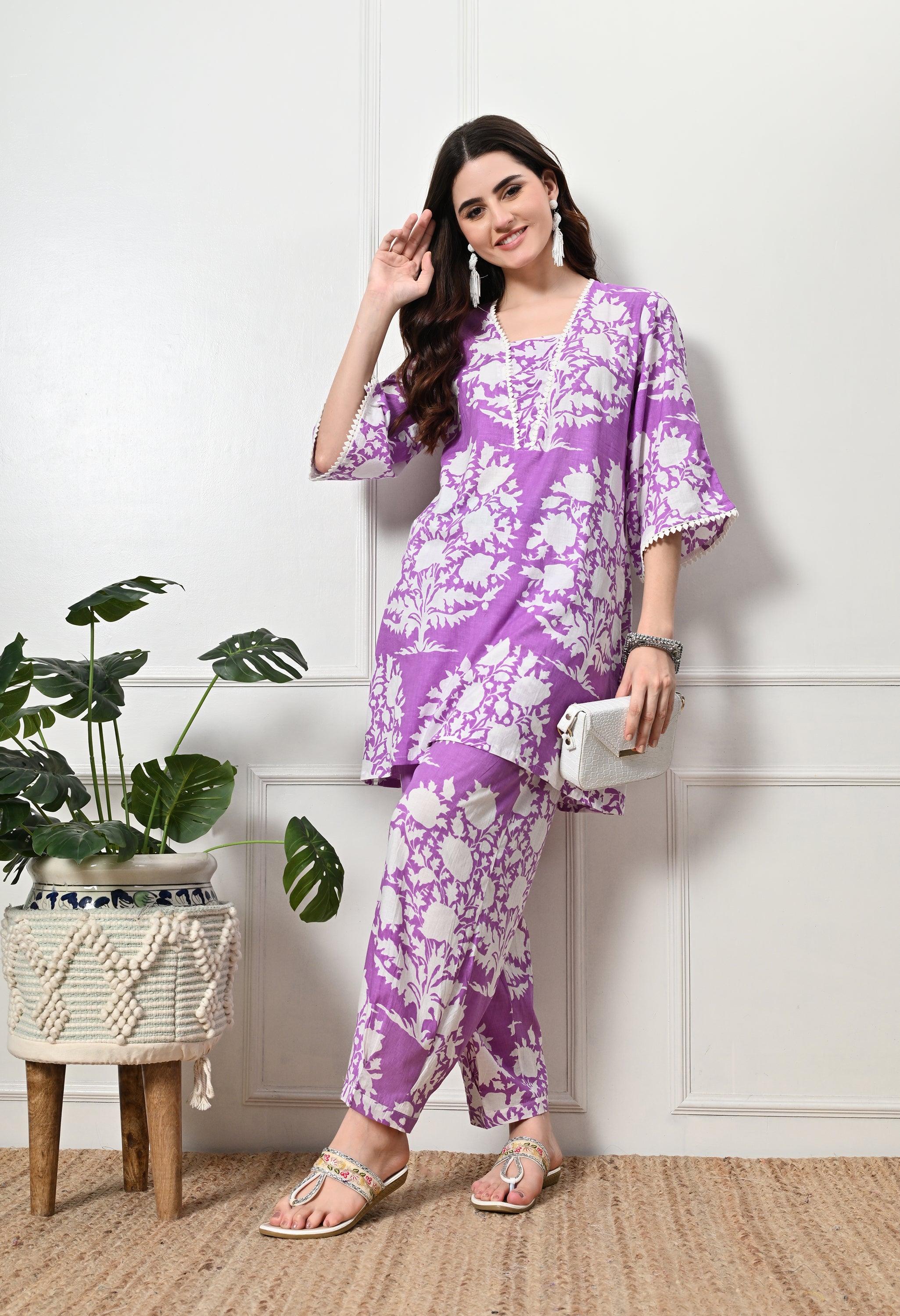 Mauve Big Flower Kurta Set With Lace details