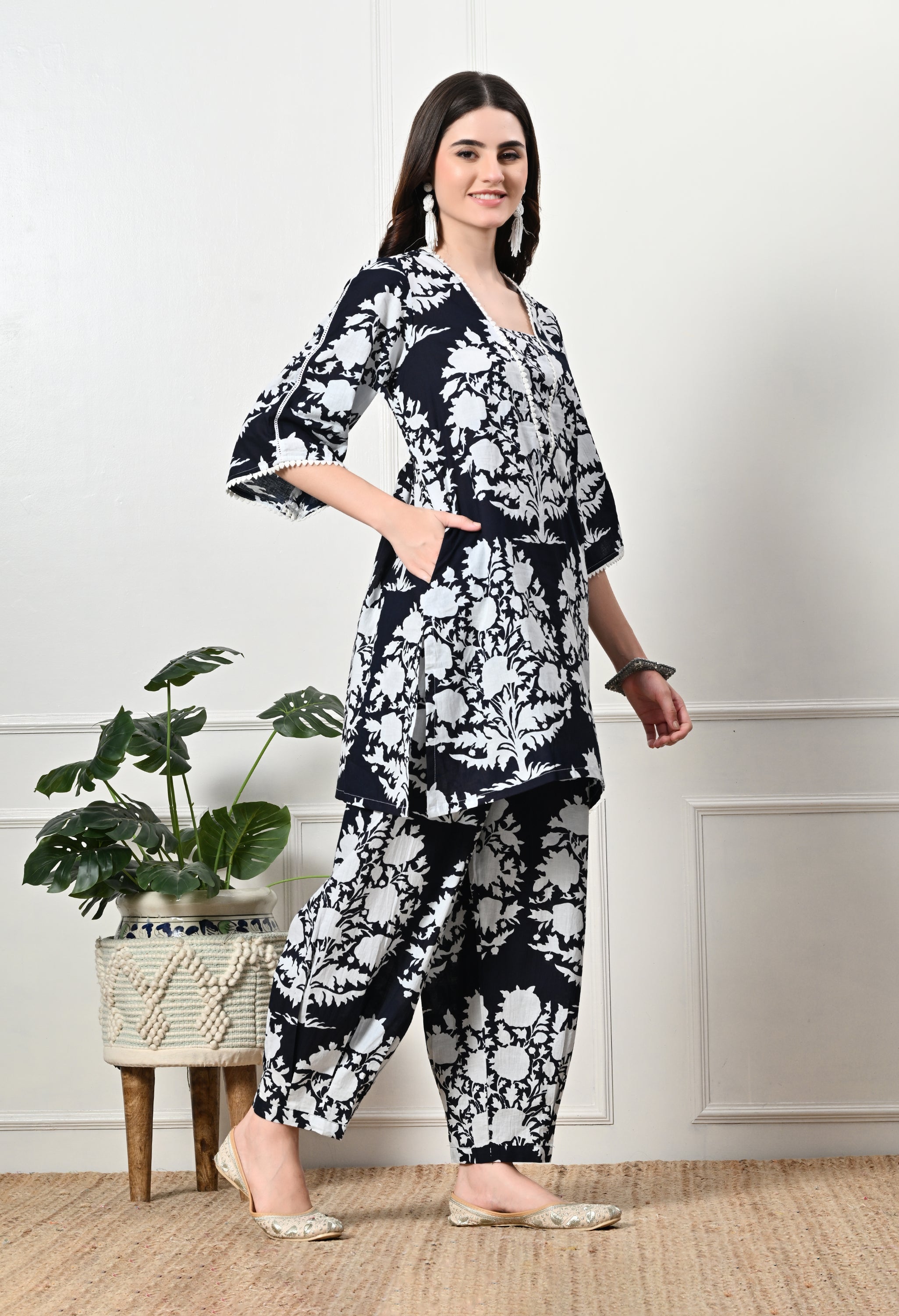 Black Floral Kurta set with Lace details