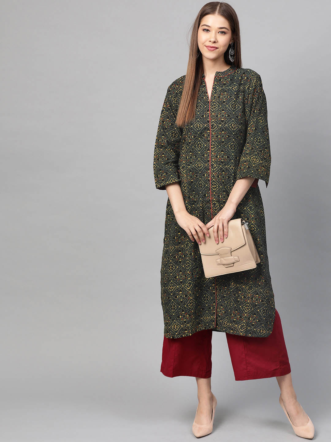 Women Green & Beige Ajrakh Handblock Print Straight Sustainable Kurta