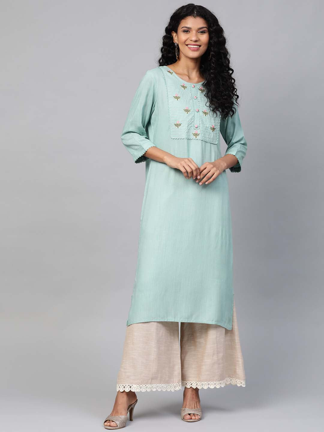 Sea Green Yoke Embroidered Straight Kurta