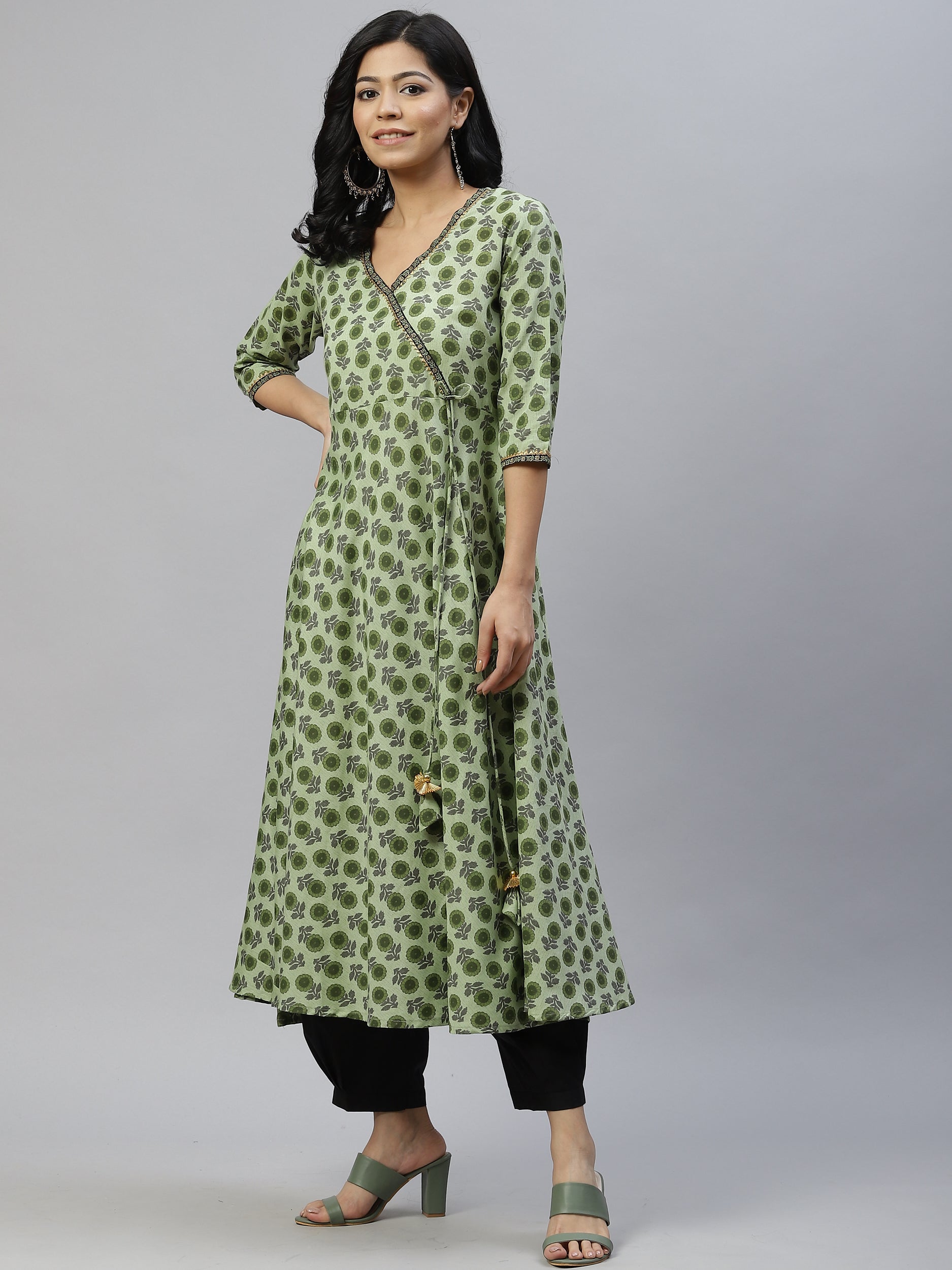 Women Green Anarkali Kurta