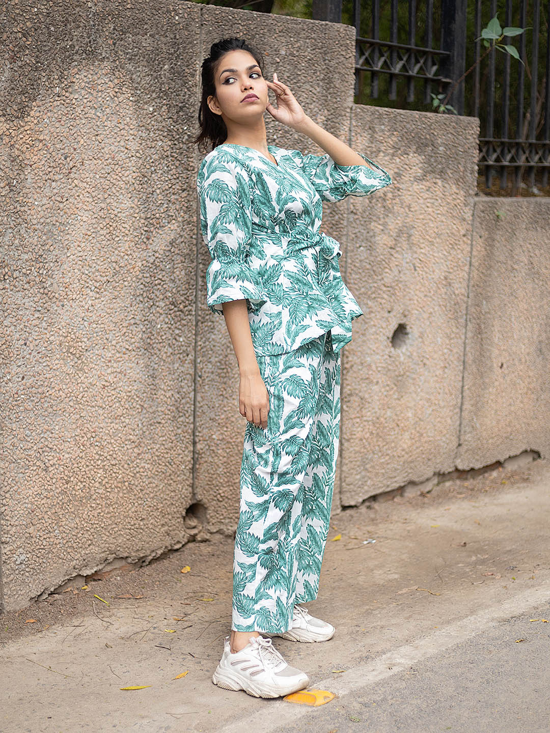 Green tropical print Coord set