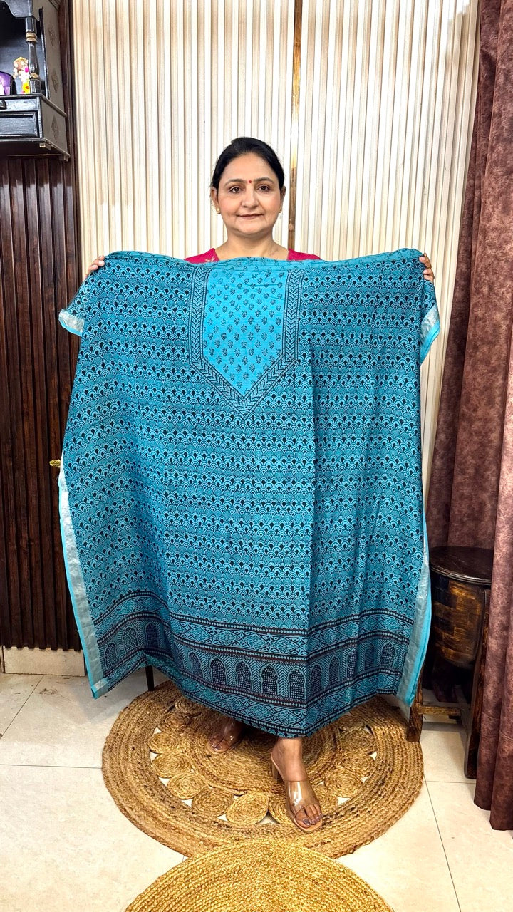 Maheshwari Silk Bagh Hand Block Printed Kurta Set With Tissue Zari Pallu Dupatta - Set of 3