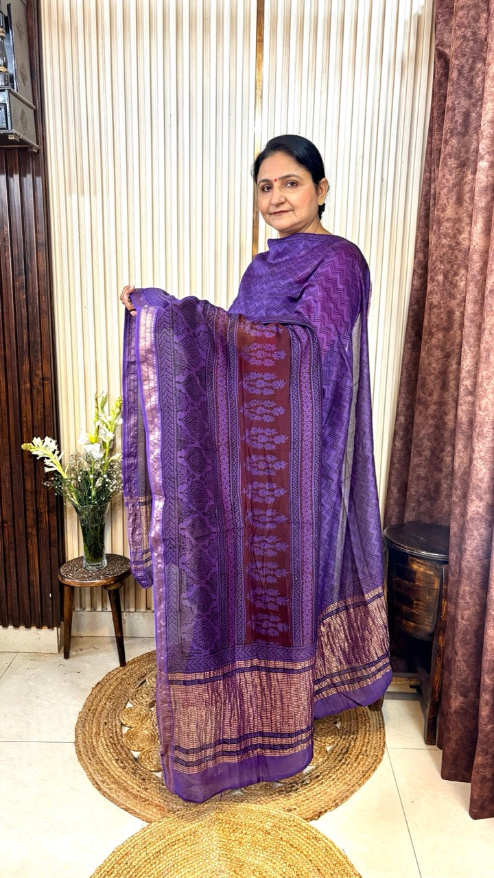 Maheshwari Silk Bagh Hand Block Printed Kurta Set With Tissue Zari Pallu Dupatta - Set of 3