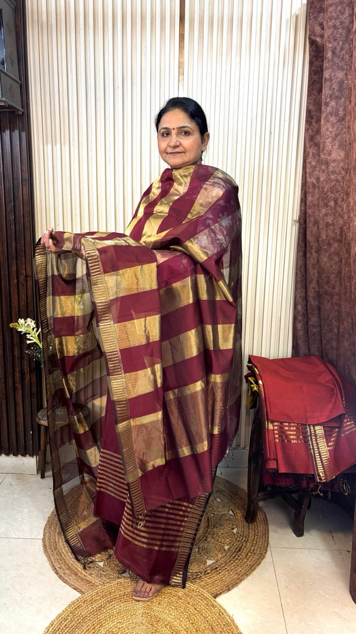 Pure Maheshwari Silk Zari Kurta With Dupatta - Set of 2