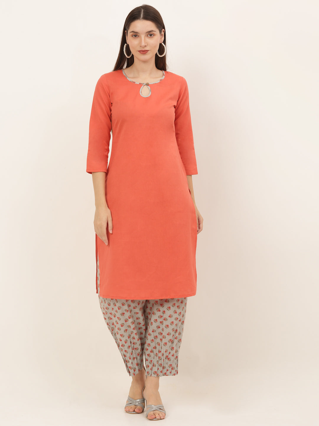 Women Peach-Coloured Keyhole Neck Kurta