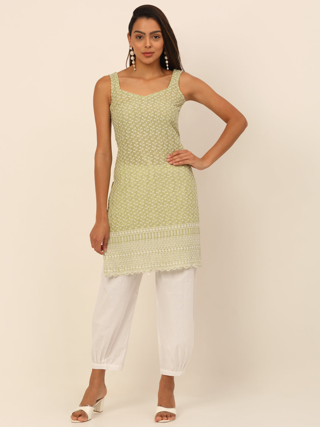 Women Green Embroidered Kurta